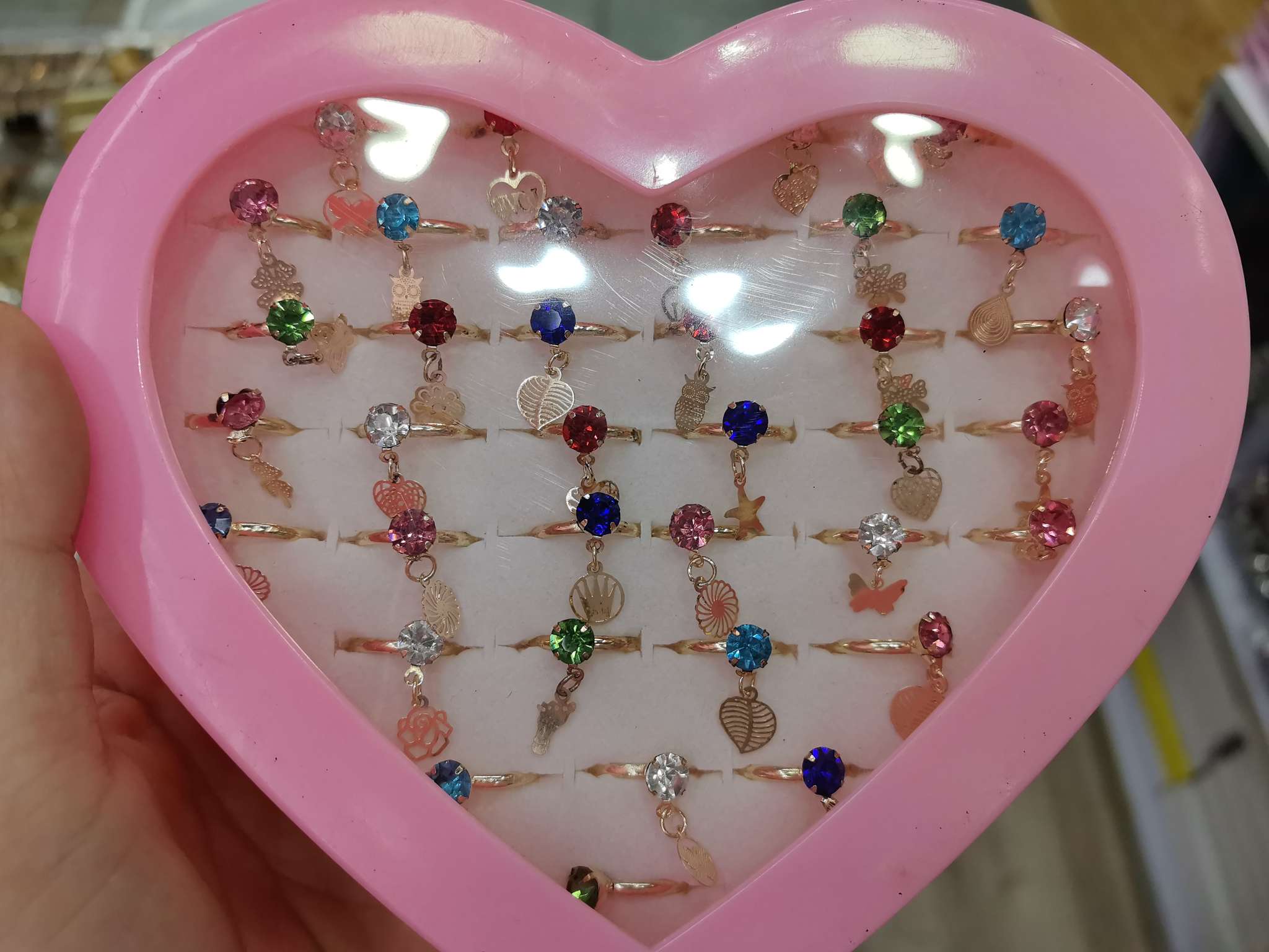 儿童卡通戒指，桃心盒戒指，宝石彩色戒指