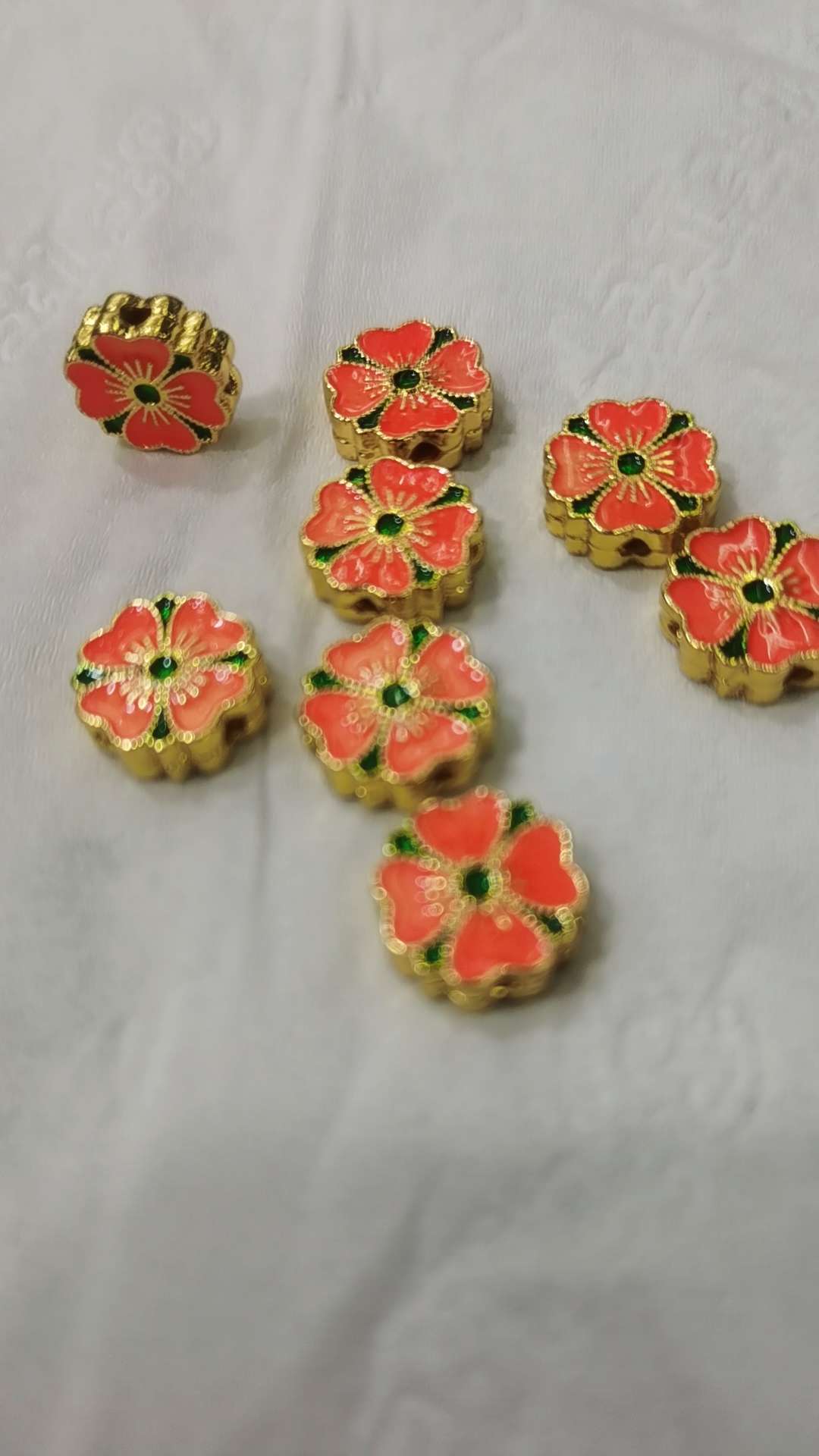 Copper accessory oil-dripping four-leaf clover Application Scenario