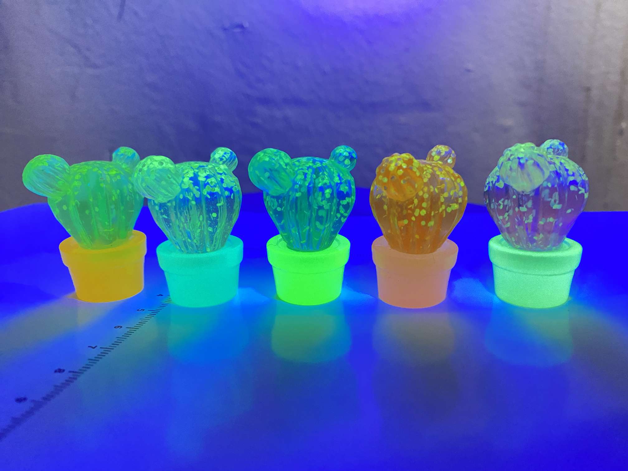 National Trend - Night-luminous Cactus ball new Creative Accessories, fashionable and versatile Other accessories, personalized and trendy decoration, matching ornaments, fridge magnets pic 4