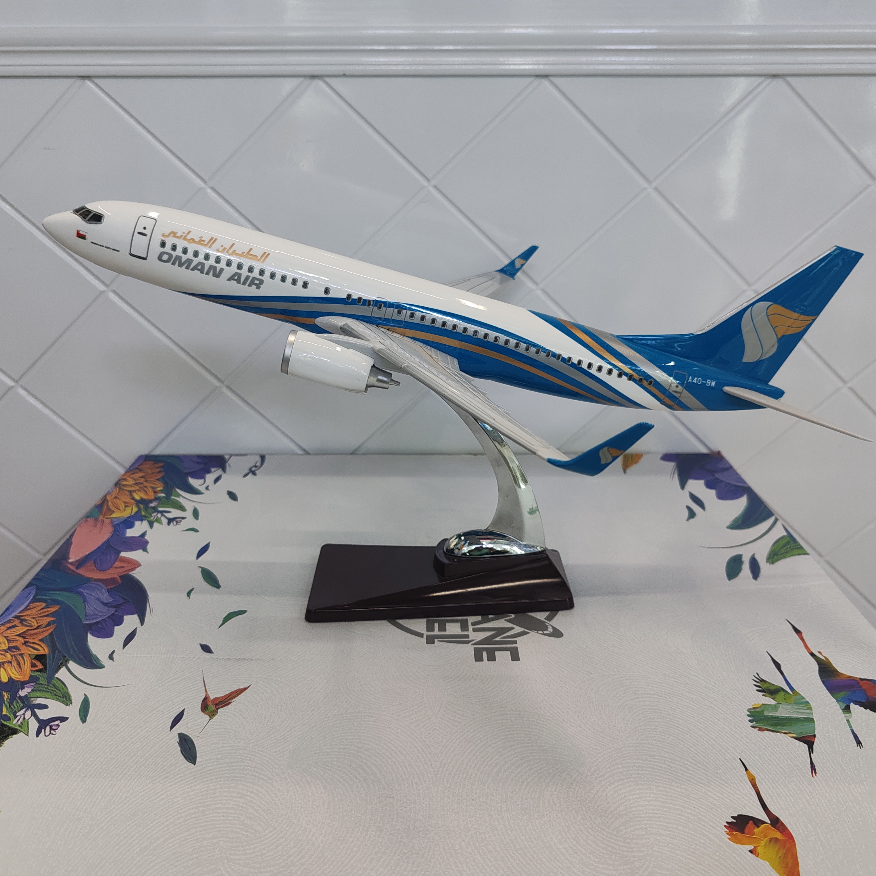 飞机模型（B737-800阿曼航空40CM/47CM）ABS合成塑脂飞机模型 仿真飞机模型 工程树脂模型 金属飞机模型详情1