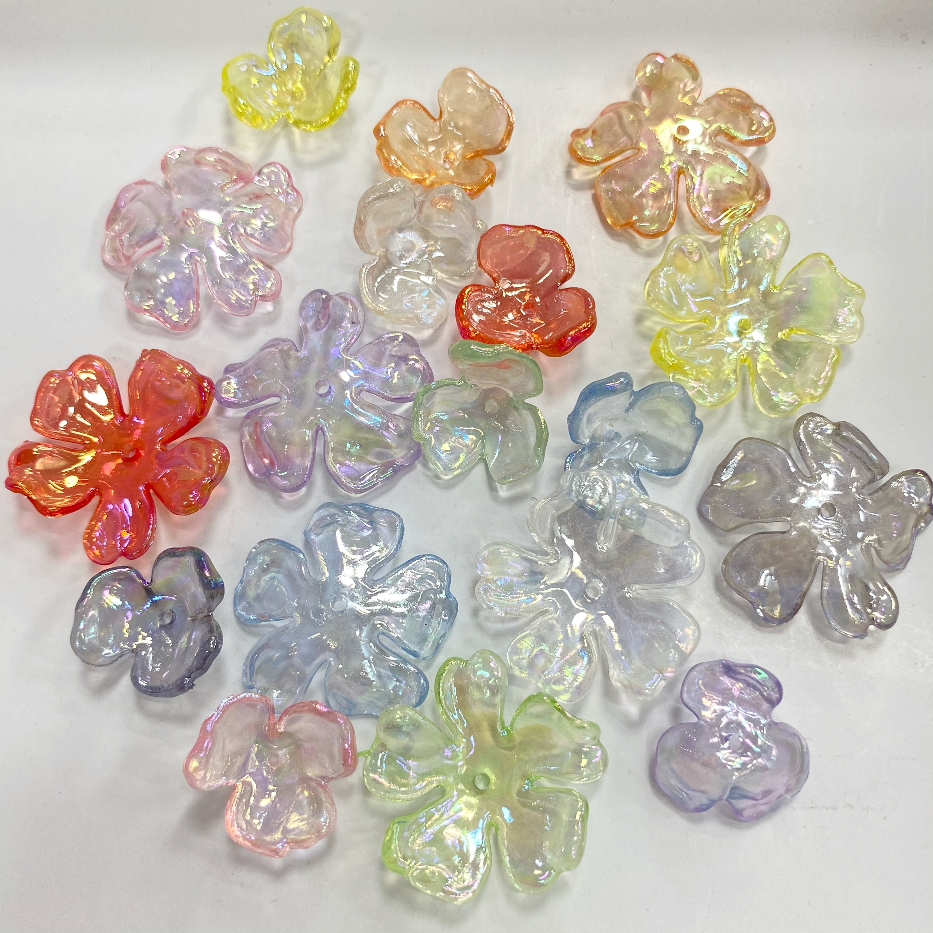 diy acrylic transparent ab flower stand./ Materials for making bracelet pendants, keychains, mobile phone pendants, accessories and ornaments Specification image
