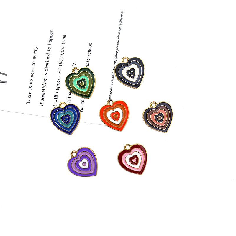 彩虹色合金配件渐变色爱心滴油diy配件