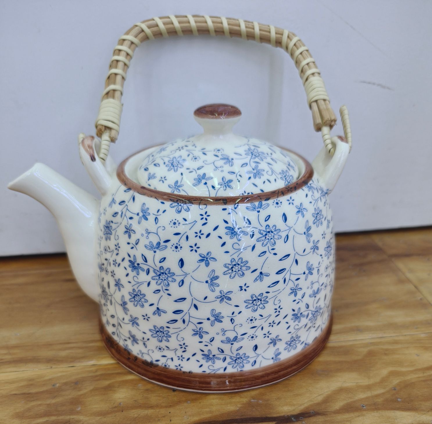 日用百货陶瓷餐具套装吃饭盘碗碟组合家用餐具简约实用餐盘套装详情图2