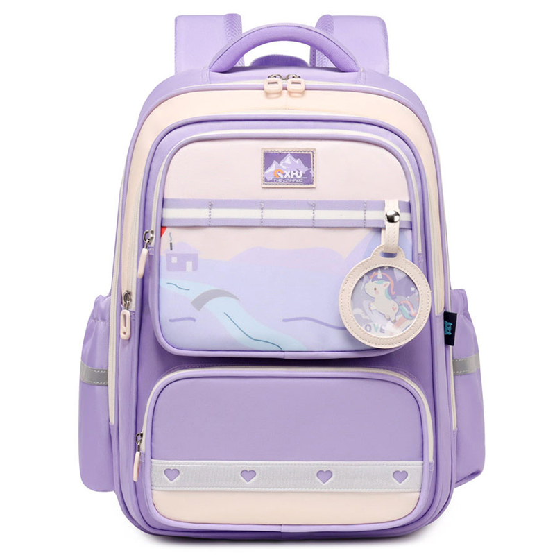 Meifang Bags and Yiding Bag Industry's new schoolbag is a lightweight and lightweight backpack for primary school students in grades 3 to 6