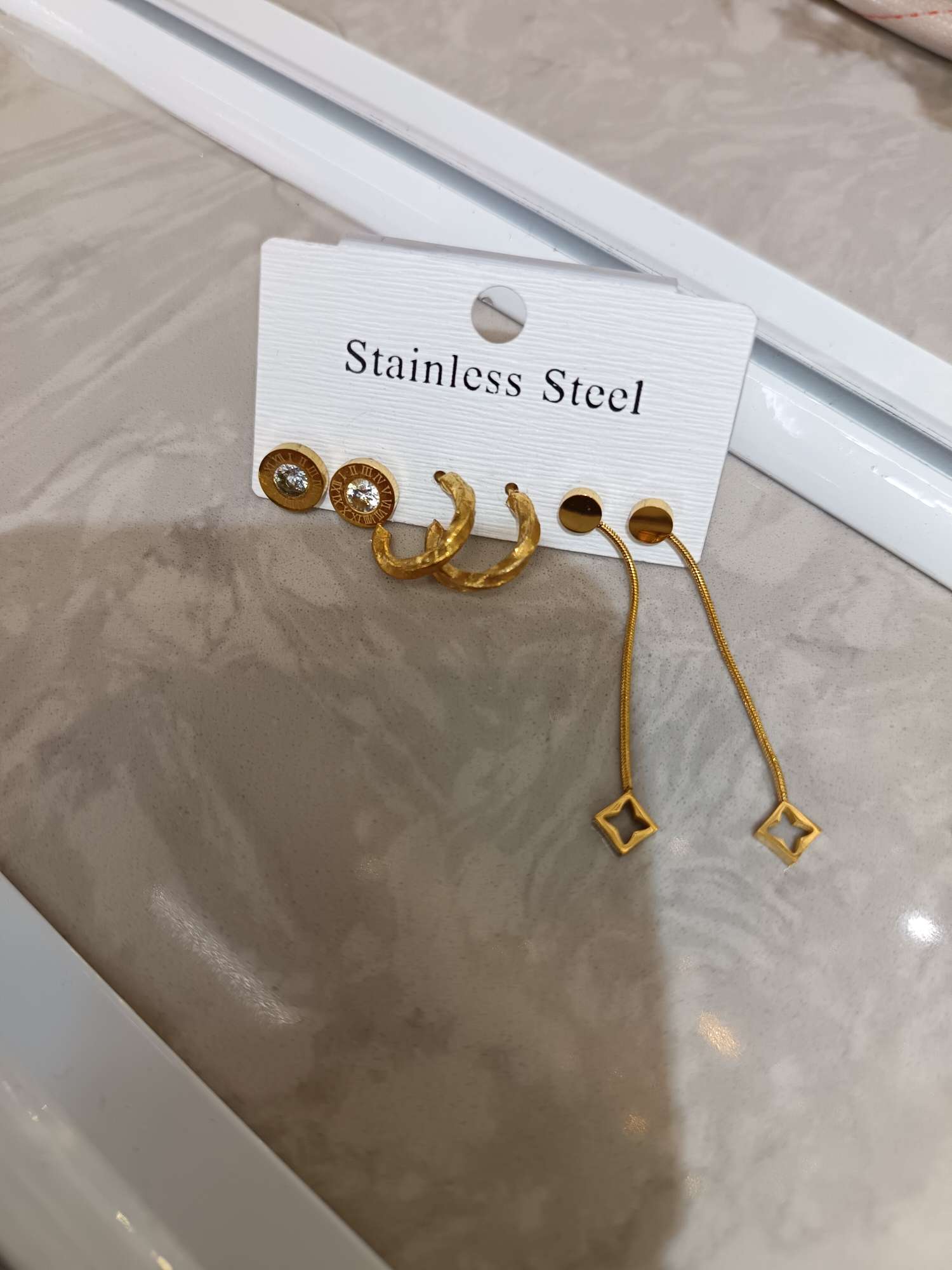 烧焊锆石耳环 时尚简约耳饰 精致饰品 个性百搭耳环 女士潮流配饰