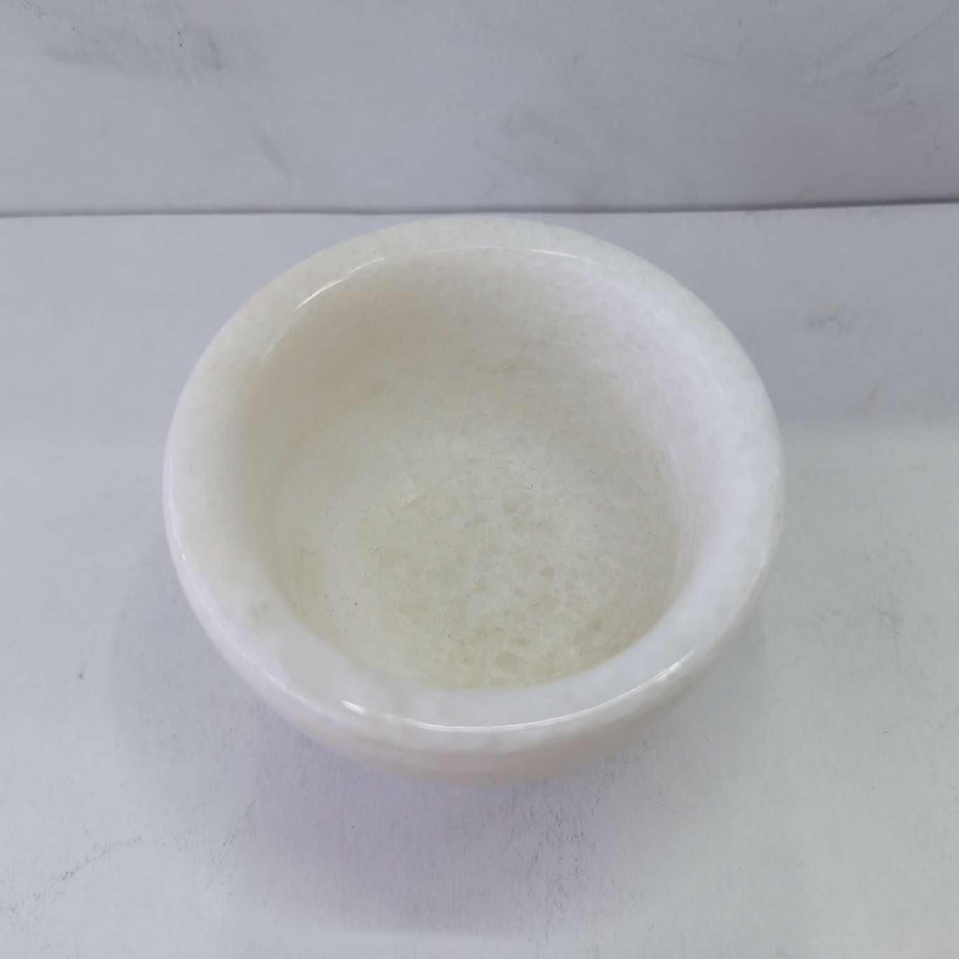 Natural stone handicrafts, cup and bowl-shaped decorative trays, gift stone trays, utensils, white series, high-end, simple and elegant Specification image