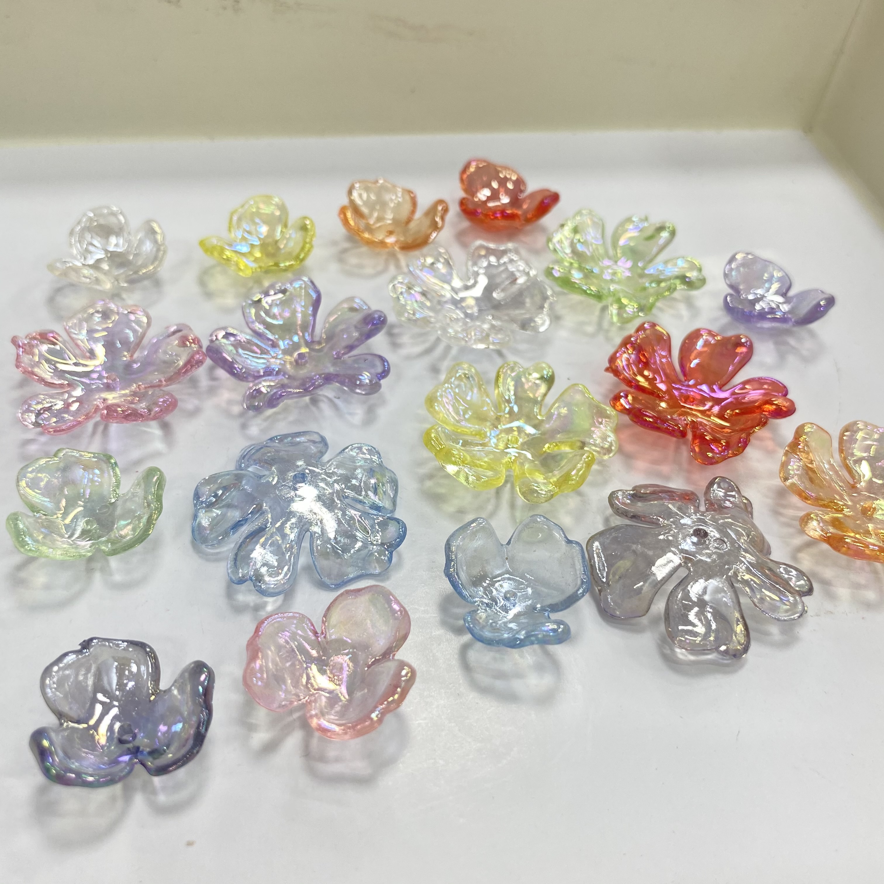 diy acrylic transparent ab flower stand./ Materials for making bracelet pendants, keychains, mobile phone pendants, accessories and ornaments Item Picture