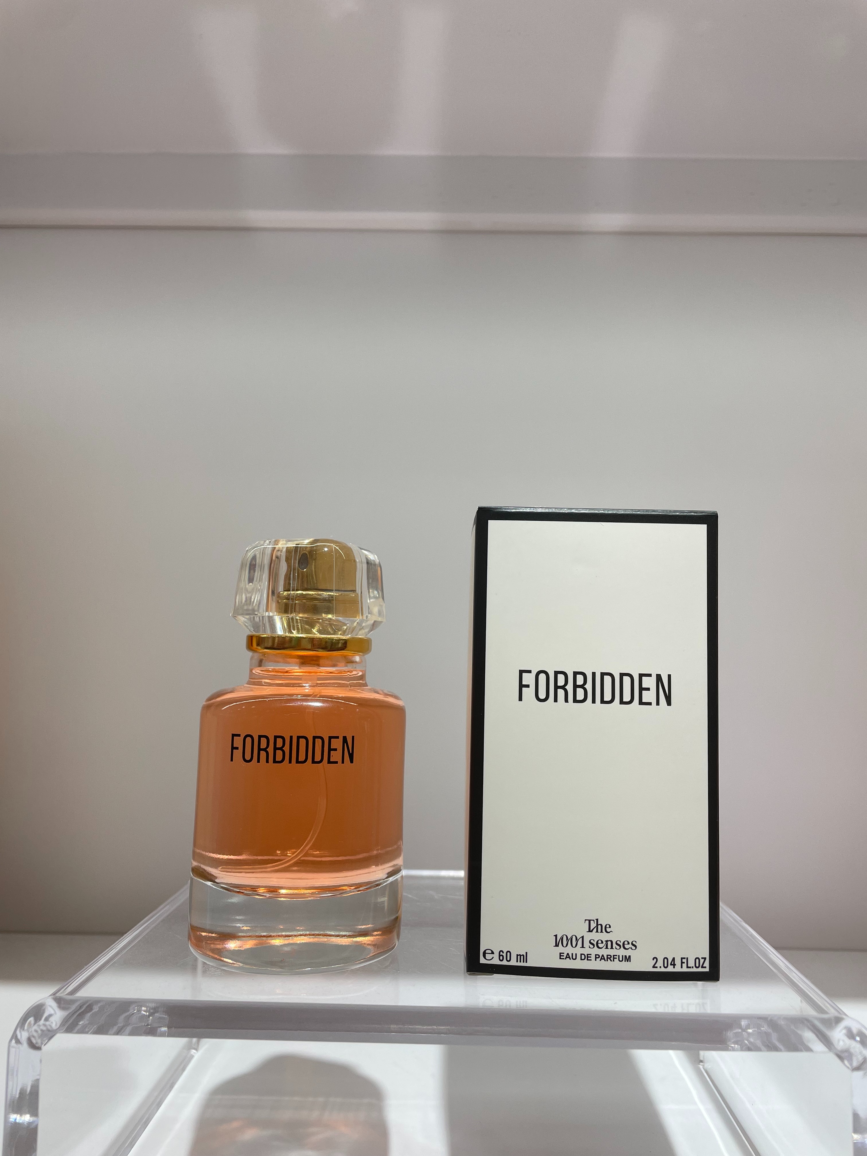 工厂直销 跨境爆款  50ML 中性香水 一瓶香水 一段记  FORBIDDEN  Perfumes 详情2
