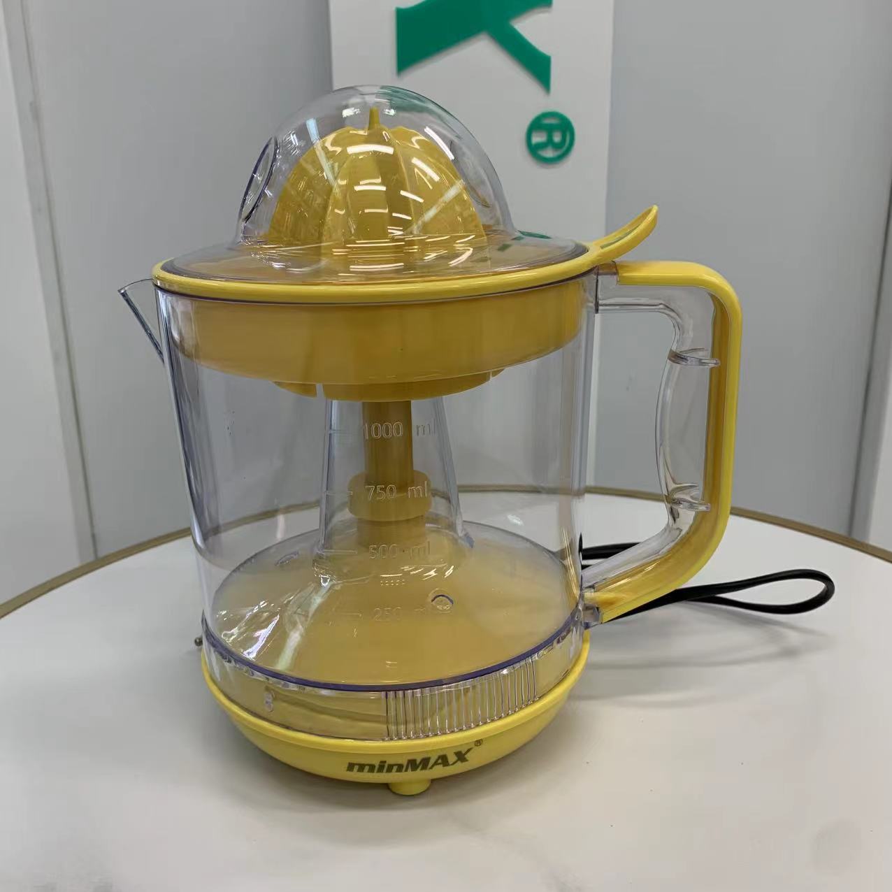 The minMAX 502 export electrical juicer and meat grinder is convenient for home use Specification image