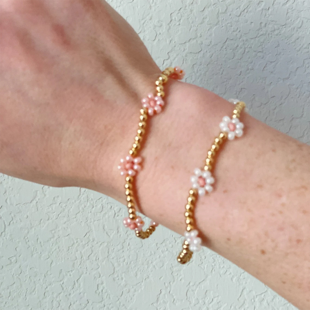 欧美小众花朵米珠镀18K金钢珠手工串珠不锈钢弹力绳手链复古百搭钛钢手串饰品配饰女