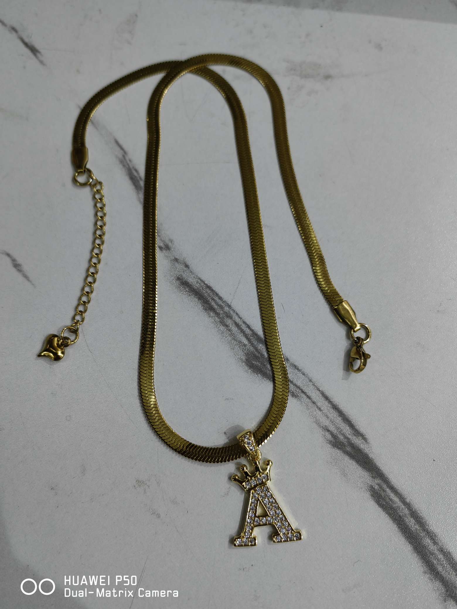 字母休闲女度假风设计高级轻奢不锈钢项链2025