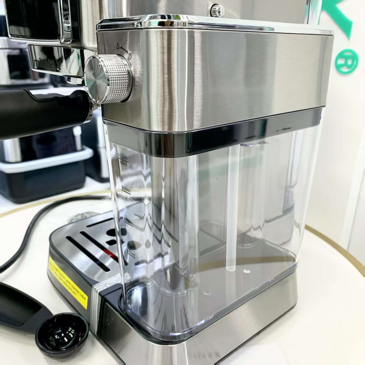 minMAX1316E export small household appliance coffee machine portable household multi-functional instant dissolving machine 220V VDe detail image 7
