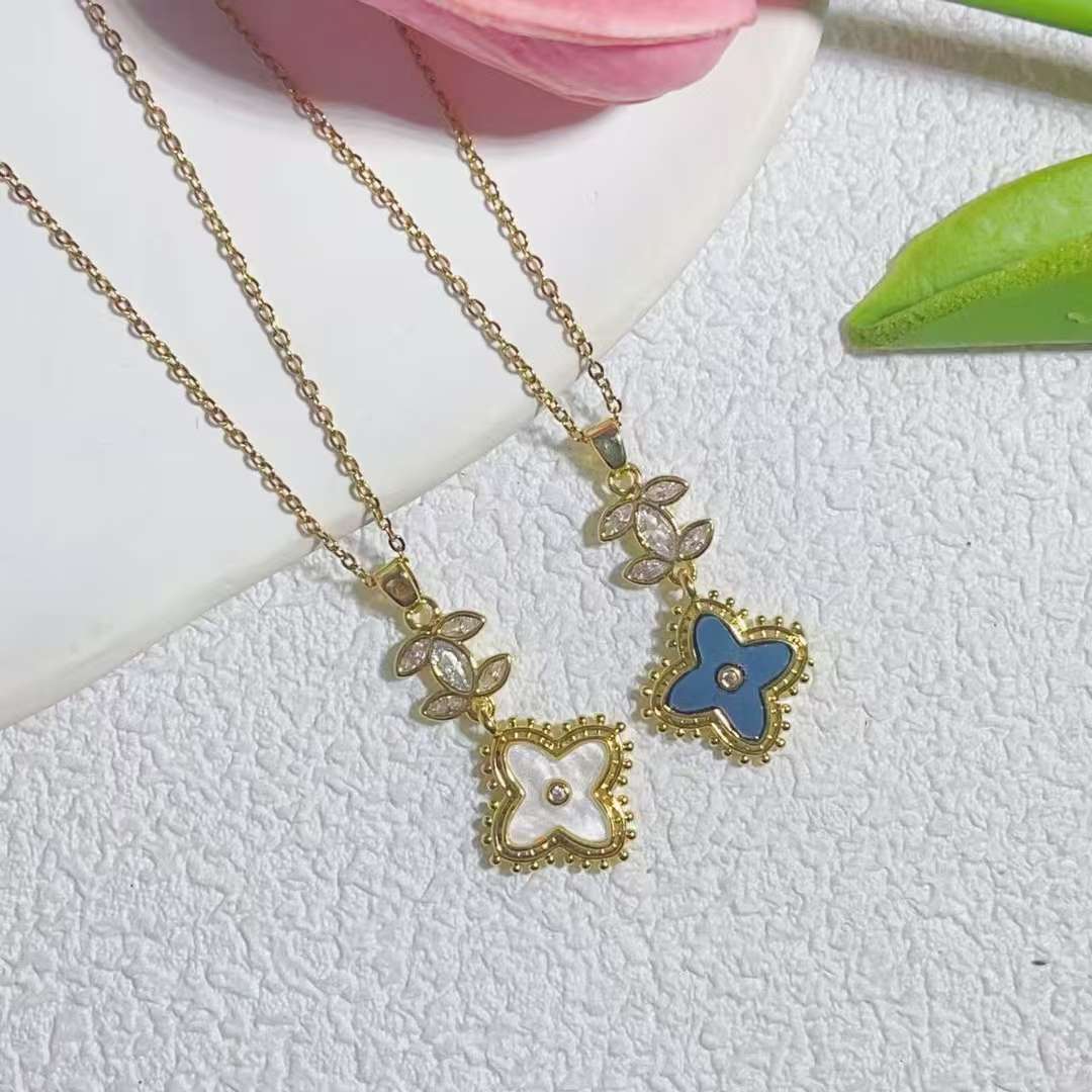 بسيط من اللؤلؤ، مئات من الهدايا الرائعة Item Picture