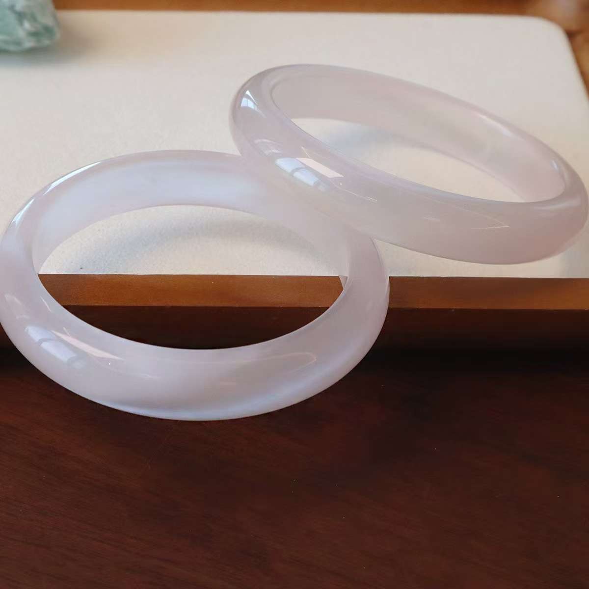 9mm猫眼石手镯透明高级感香芋色香槟粉色金店旅游景点手饰品批发 