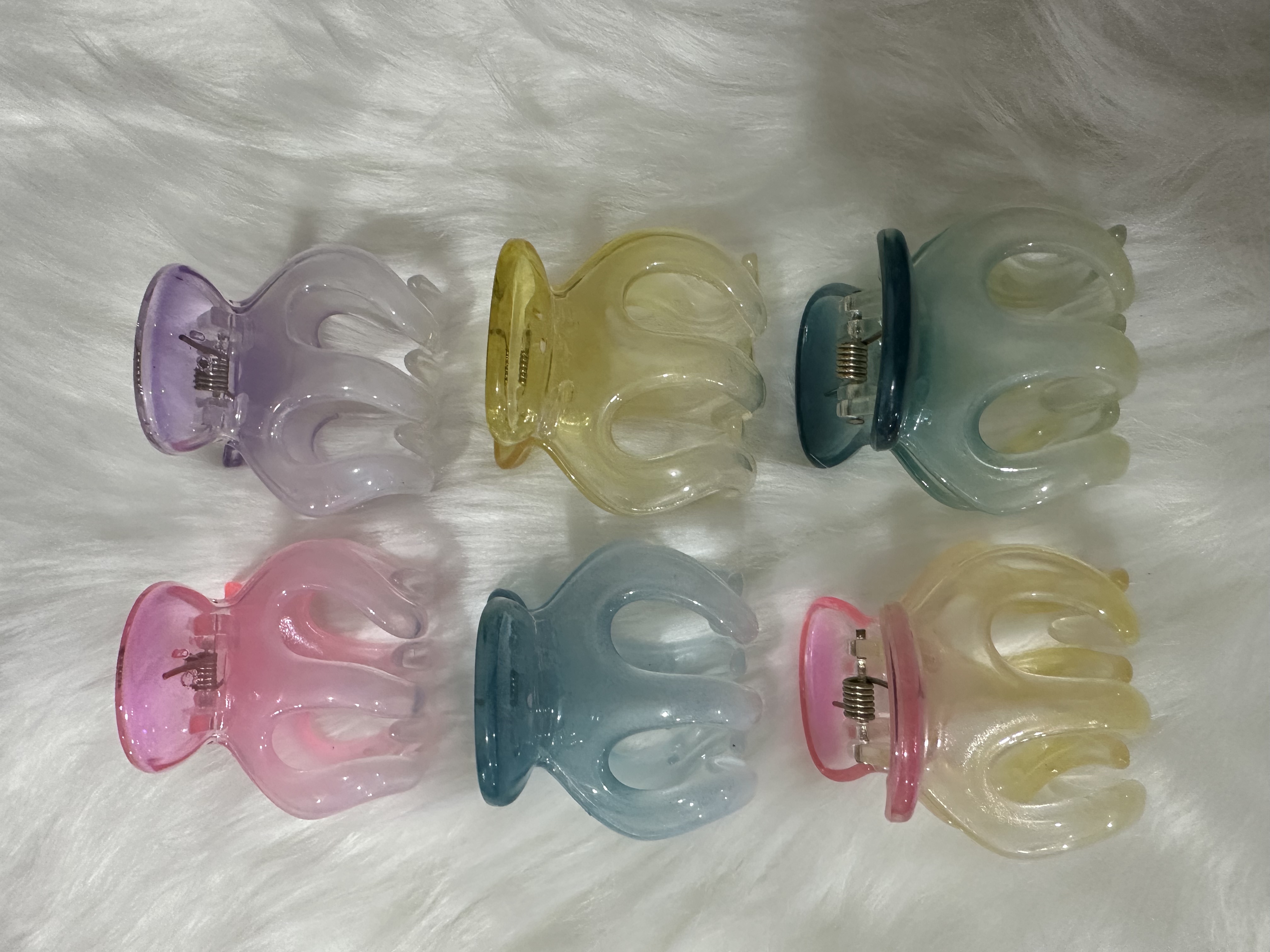 Acrylic children's hair clips, cute hair clips, girls' headwear, exquisite hair clips, anti-slip hair accessories Item Picture