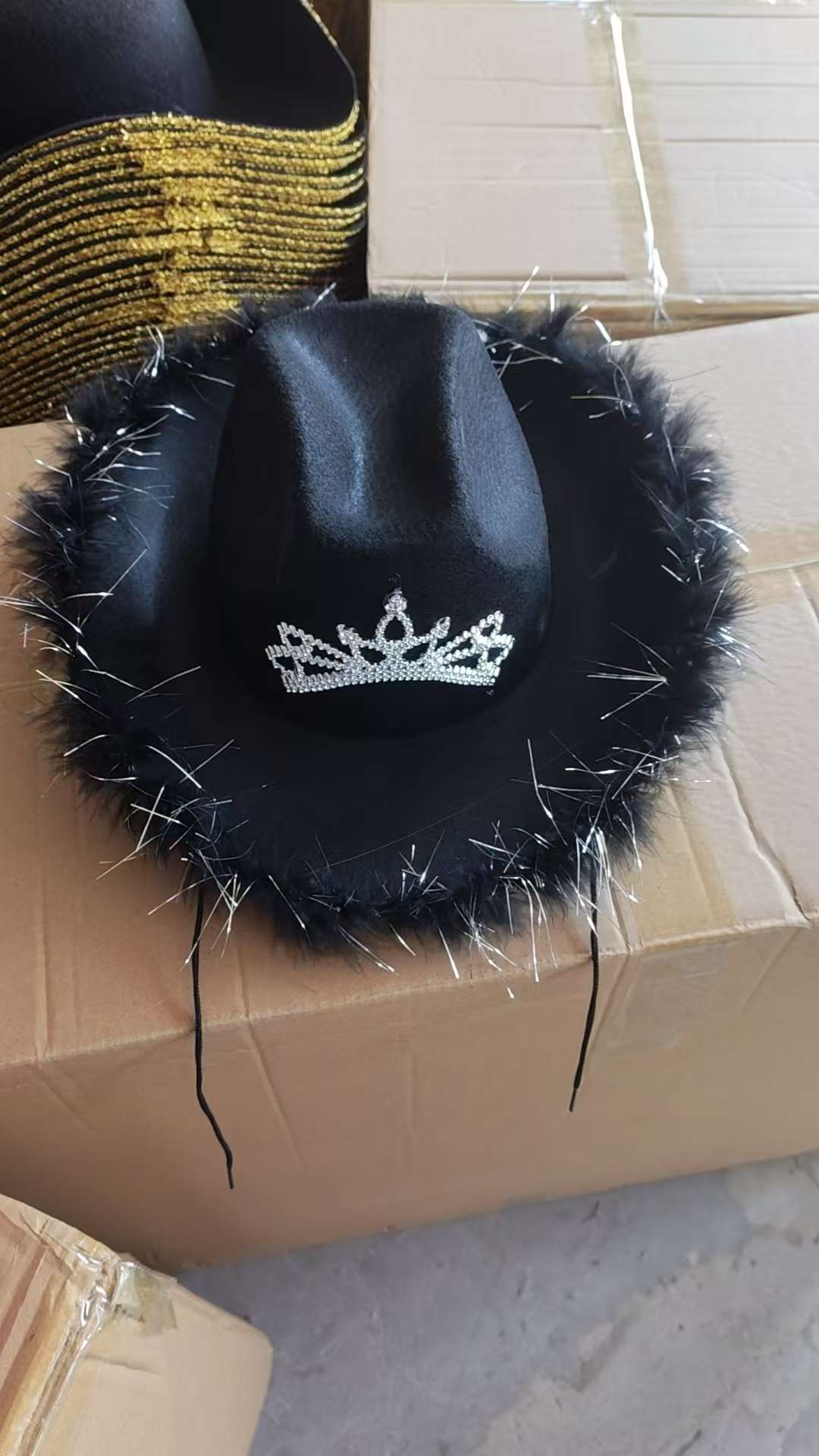 舞台派对万圣节   狂欢节    复活节    新年   等帽子披风斗蓬产品图