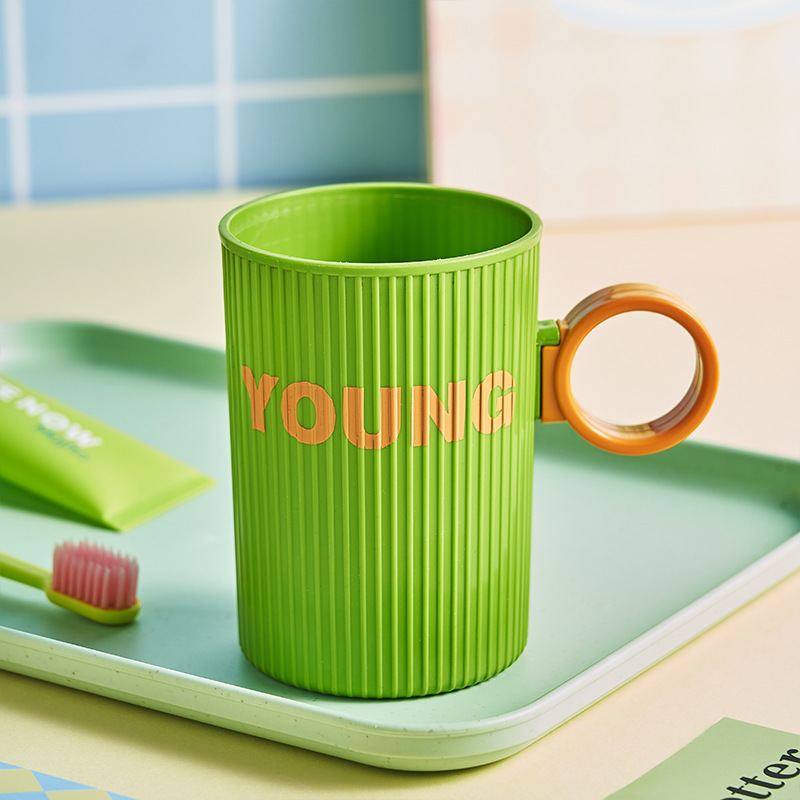 M80-8811 color-blocking mouthwash Cup, Colorful Toothbrush Cup, Children's couple, parent-child striped household mouthwash cup, back-to-school season
