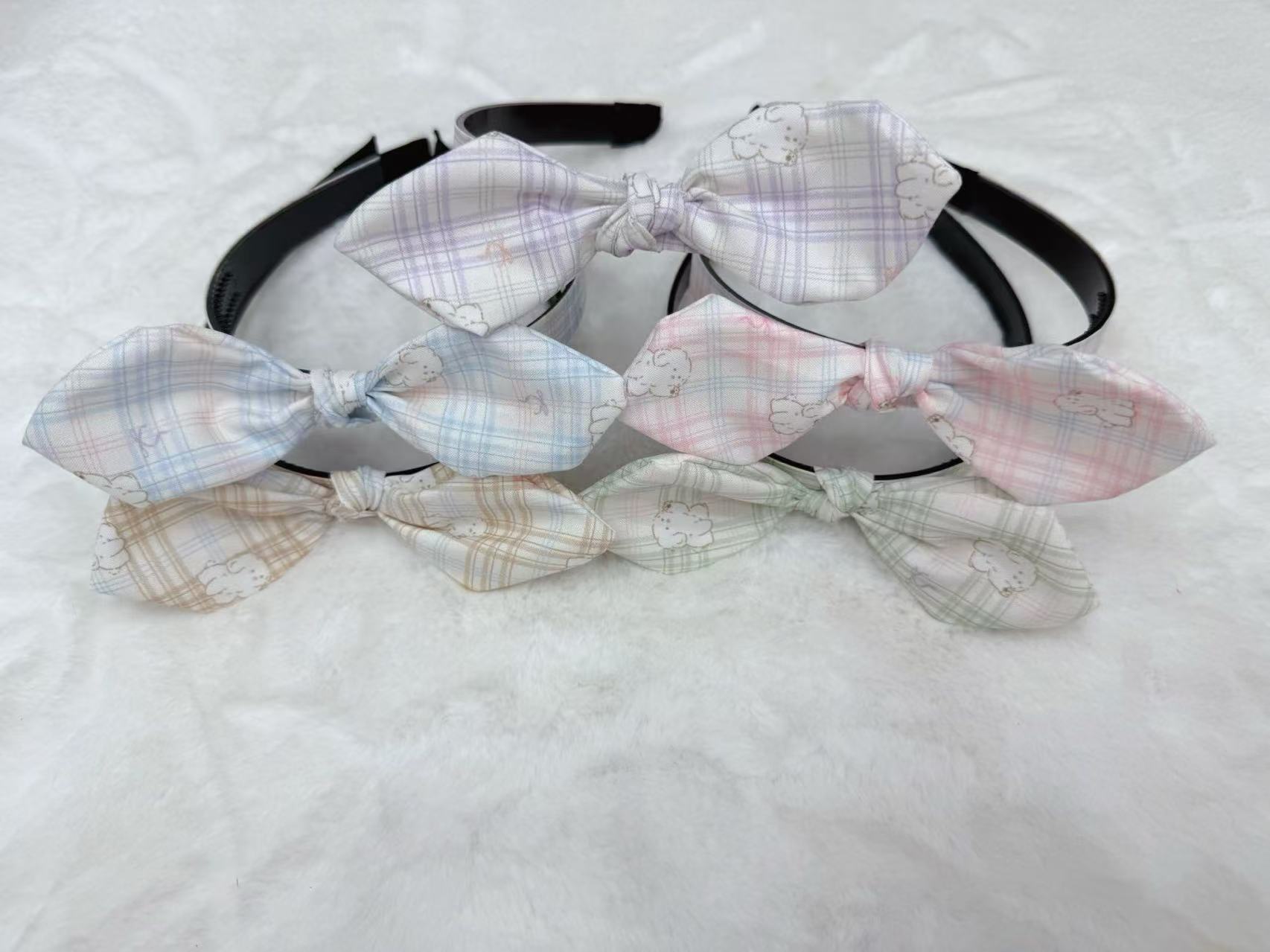 Pearl headbands, cartoon hair bands, leather hair bands, fashionable and simple pearl hair bands, versatile hair accessories Item Picture