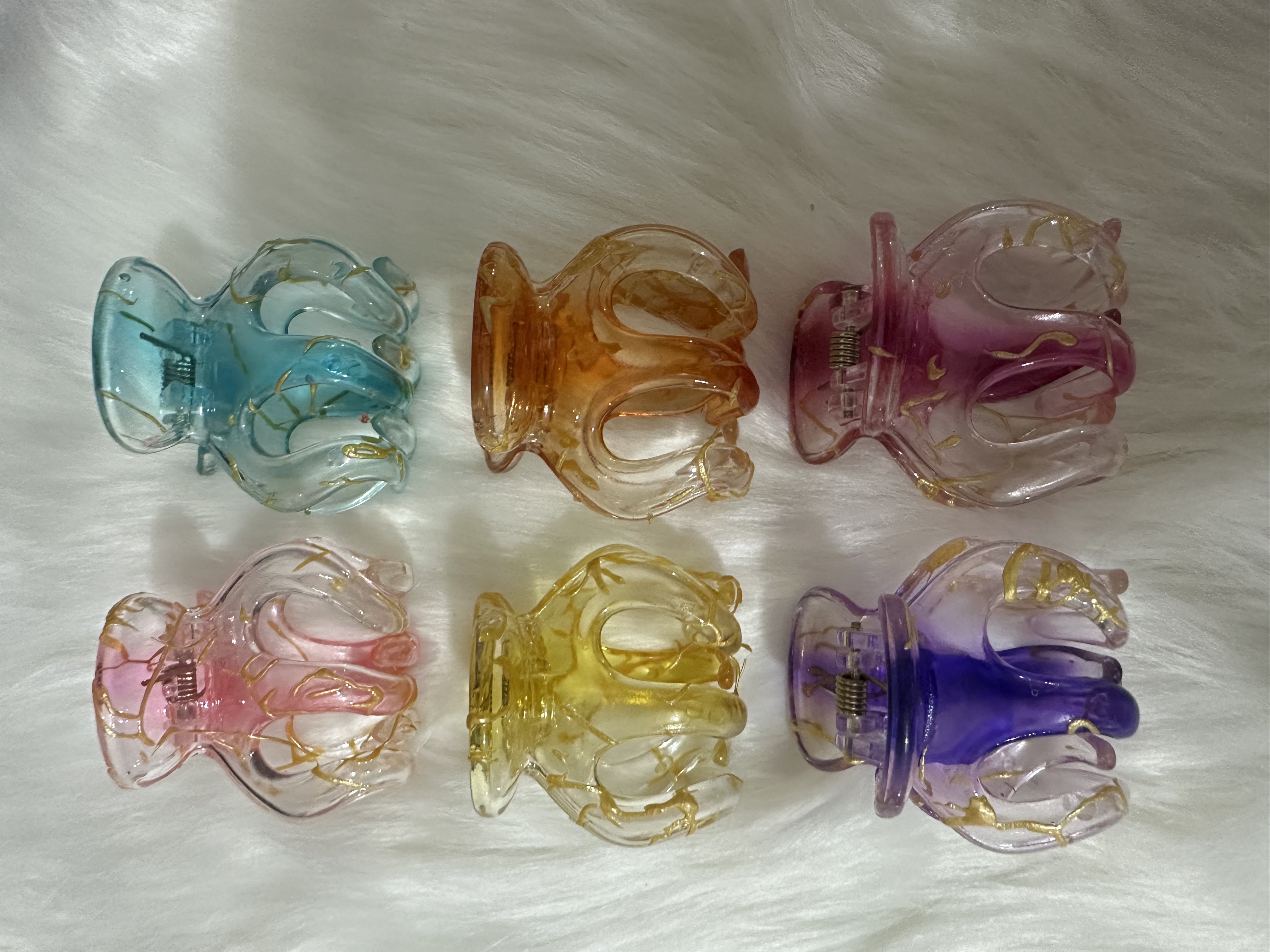 Acrylic children's hair accessory gripper, exquisite hair clip, girl headwear, cute-shaped hair clip Item Picture