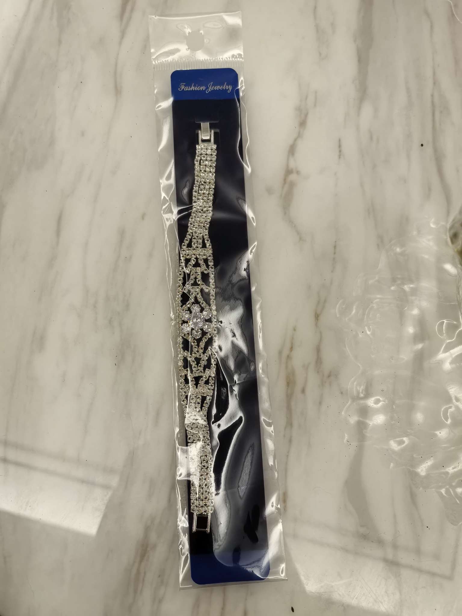 K金时尚设计饰品 精致百搭潮流款式 礼物推荐