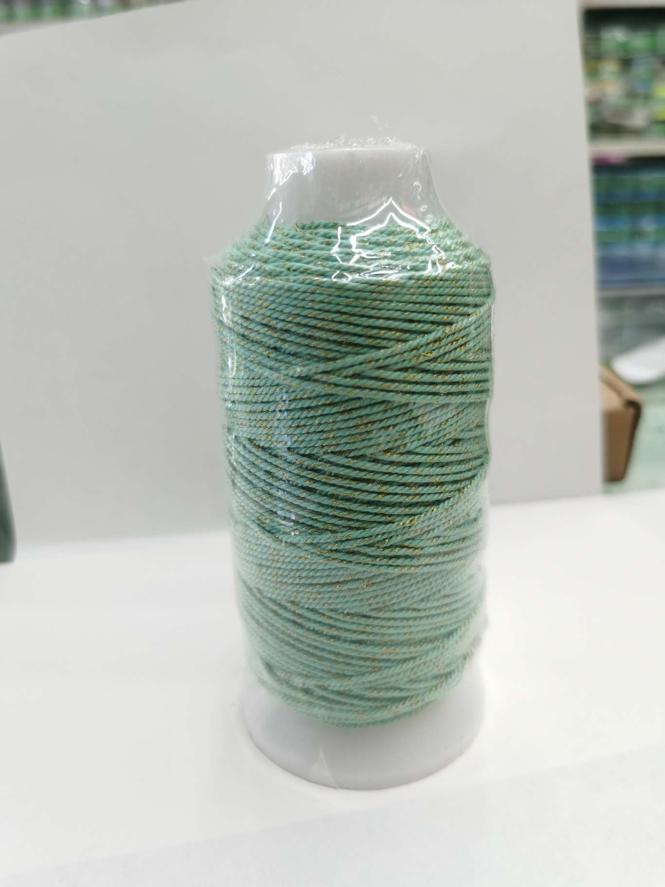 关键词：饰品 其他饰品配件 新  

标题参考：  

手搓棉线时尚百搭新款饰品配件 精致其他配件装饰 个性潮流搭配必备细节图