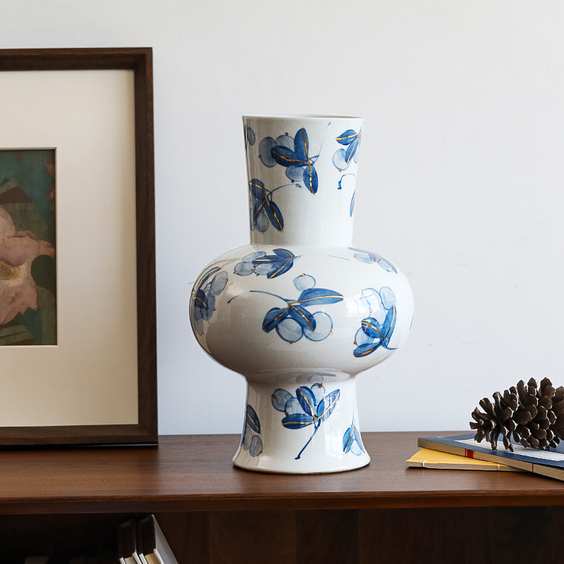 Ceramic vase, blue and white porcelain, new Chinese-style flower arrangement, living room, light luxury and high-end feel, water-nurtured peony Item Picture
