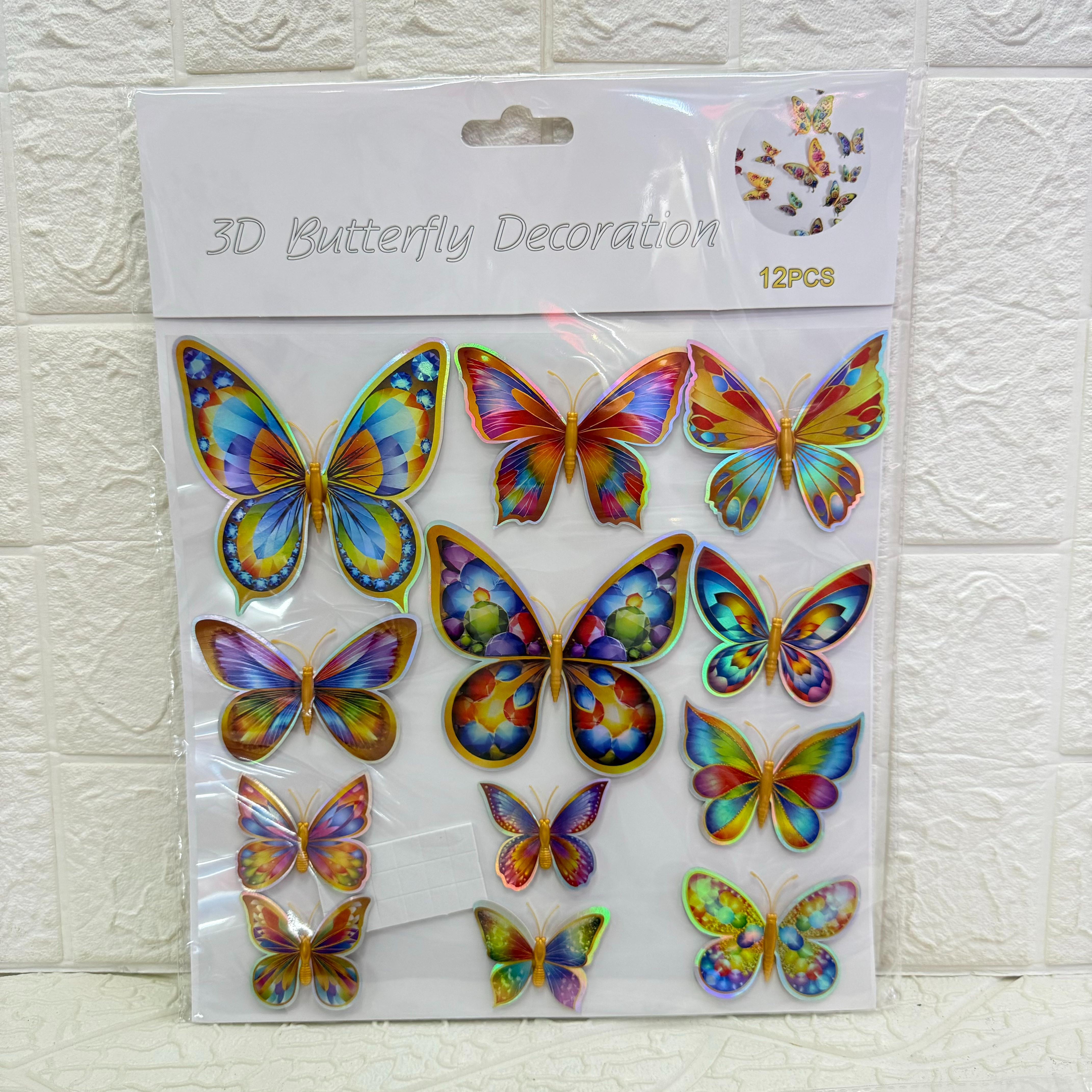 12 three-dimensional butterfly stickers, 3D handcrafted wall stickers for living room and bedroom walls for home decoration Application Scenario