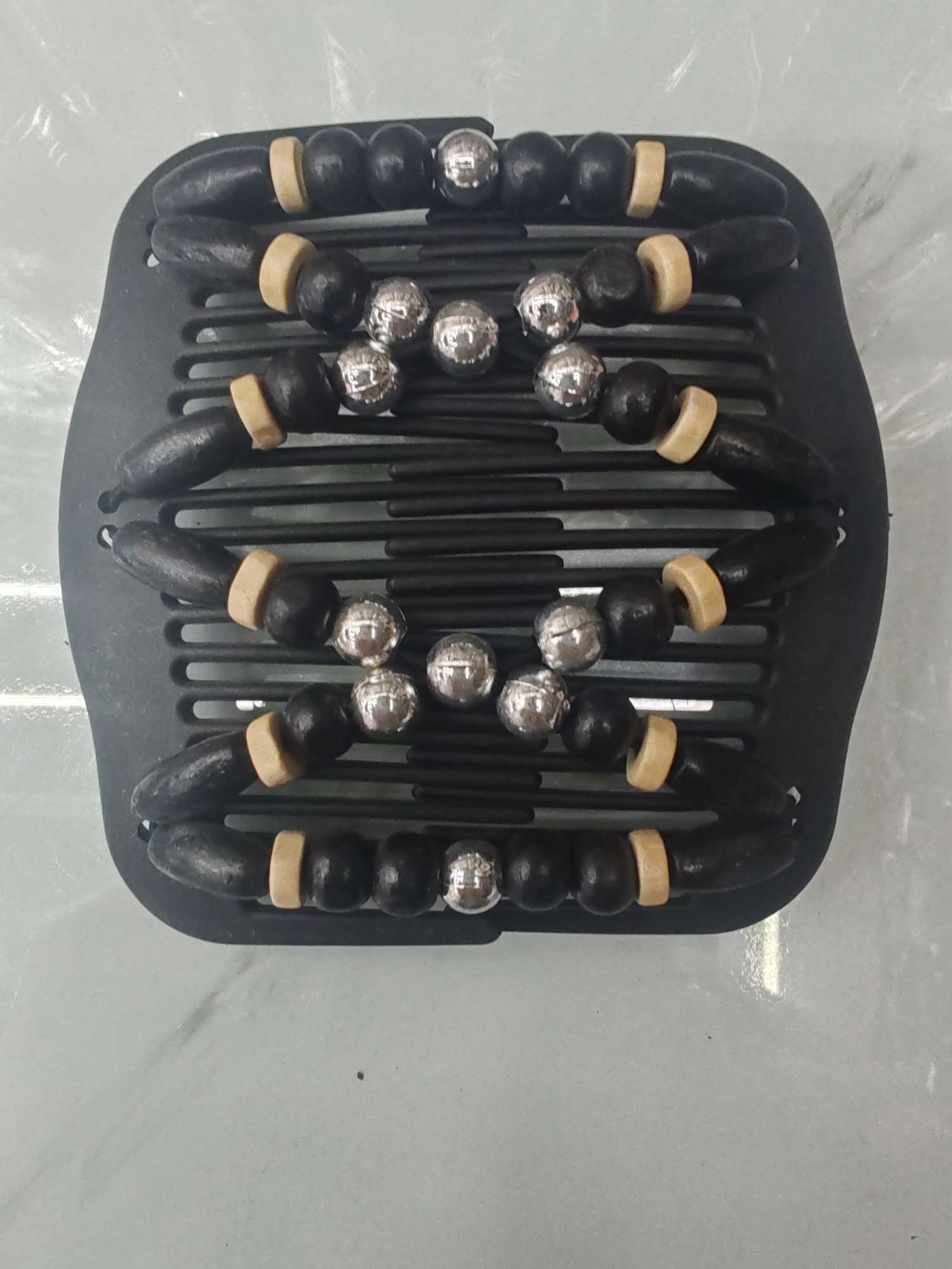 Yy-25-7 Trendy and fashionable handmade wooden bead versatile hair comb, 600 yuan each