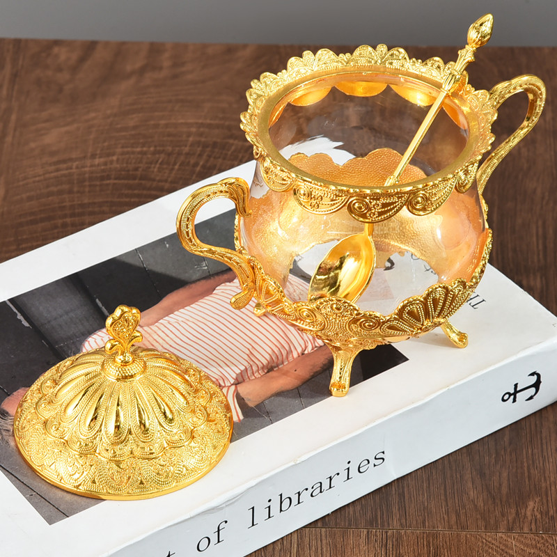 沉香木吊坠/水烟/永生花玻璃灯罩展示盒/盲盒手办/吊坠玉男白底实物图