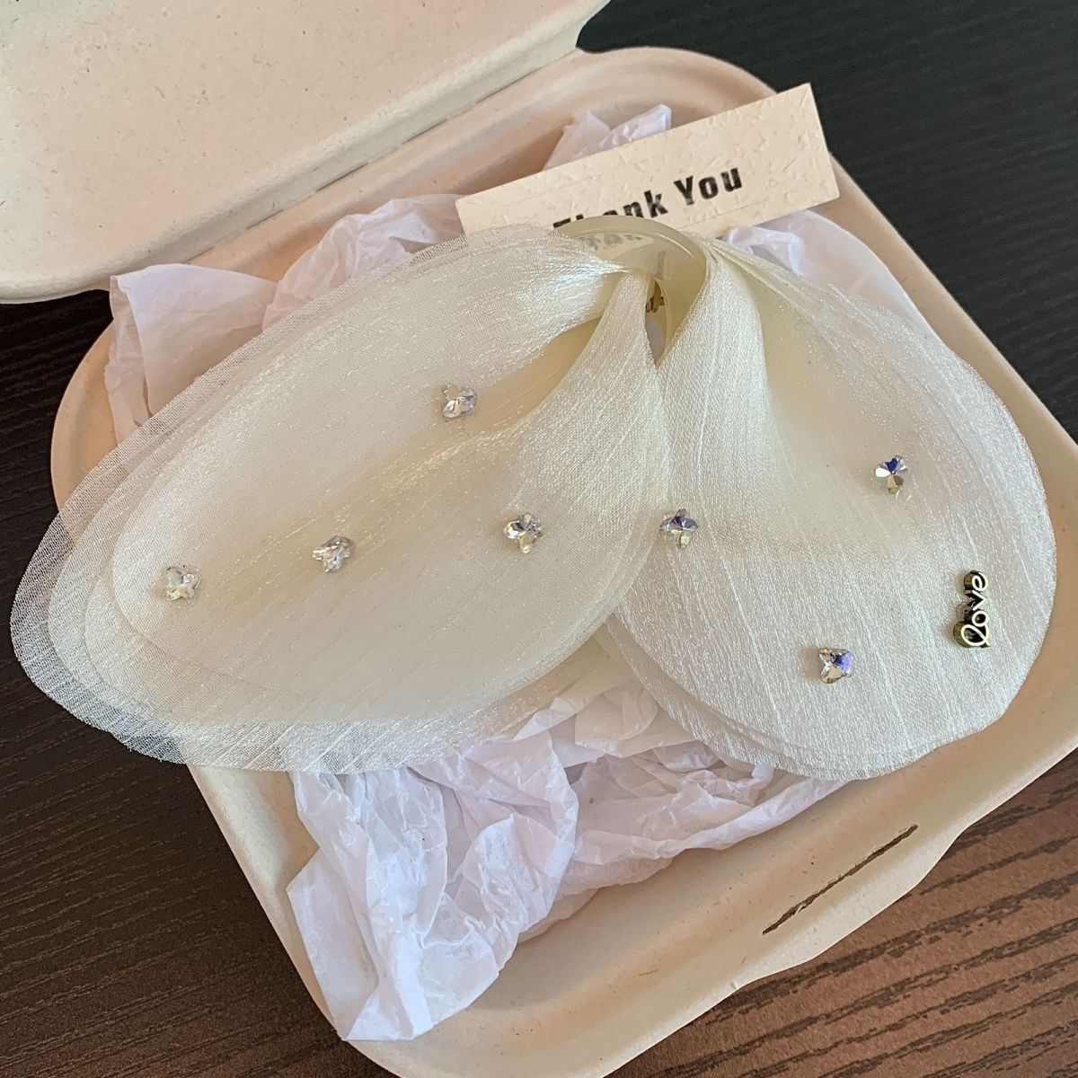 A stunning and ethereal chiffon butterfly claw for women with a high-end look 2025 new summer hair clip, a large shark clip hair accessory at the back of the head detail image 4