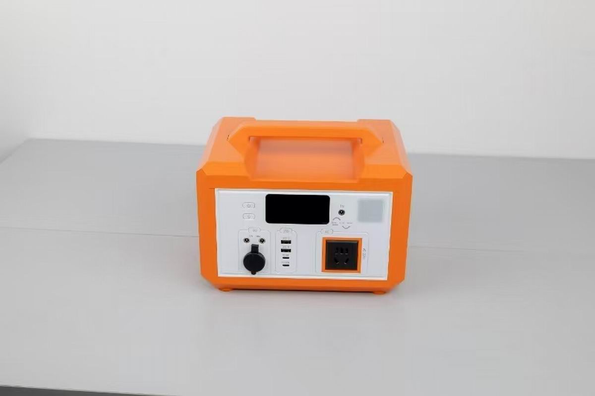 Solar outdoor mobile power bank lithium battery details Picture