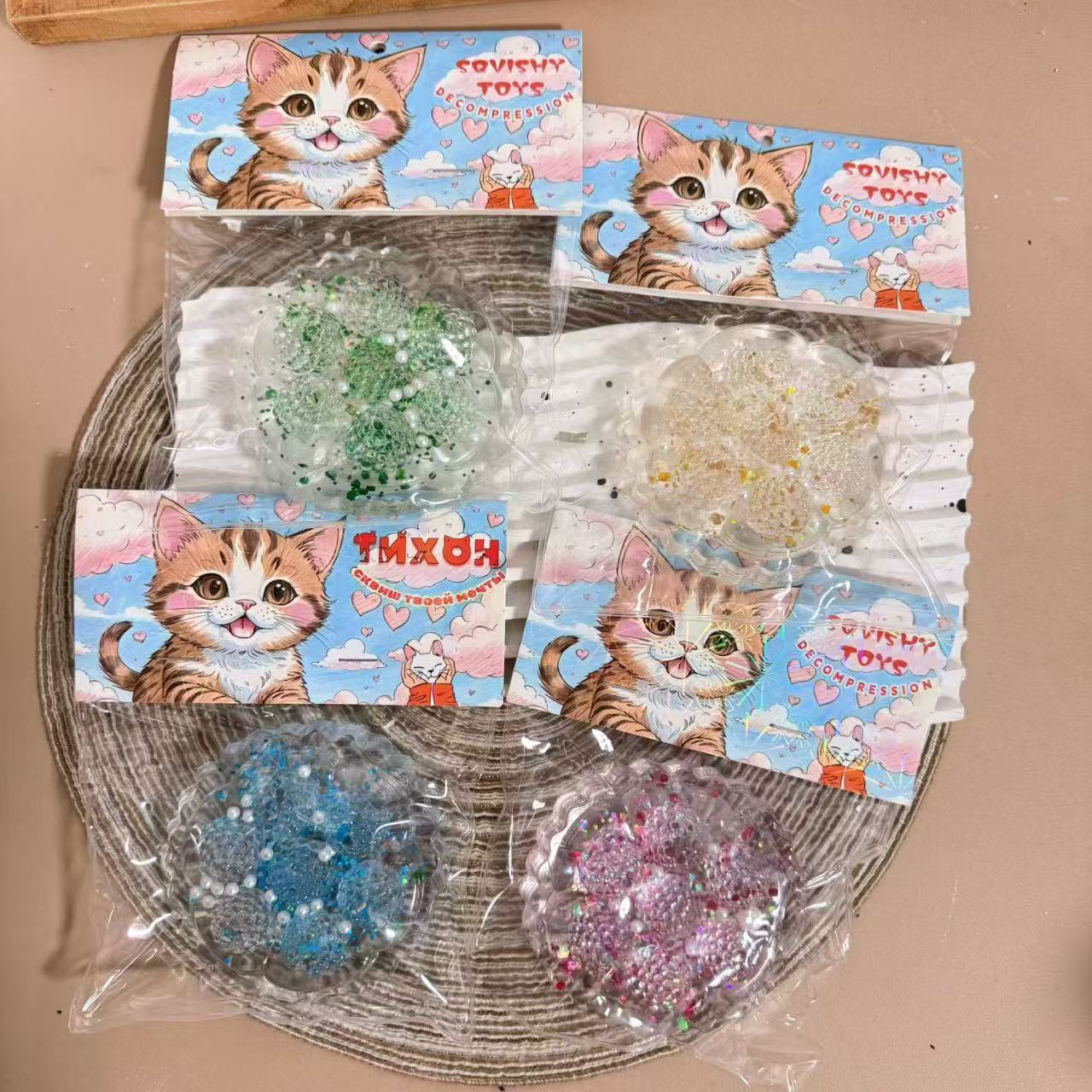 幼儿启蒙立体布书/扭蛋/威震天/六一玩具/玩具儿童夏季卡通白底实物图