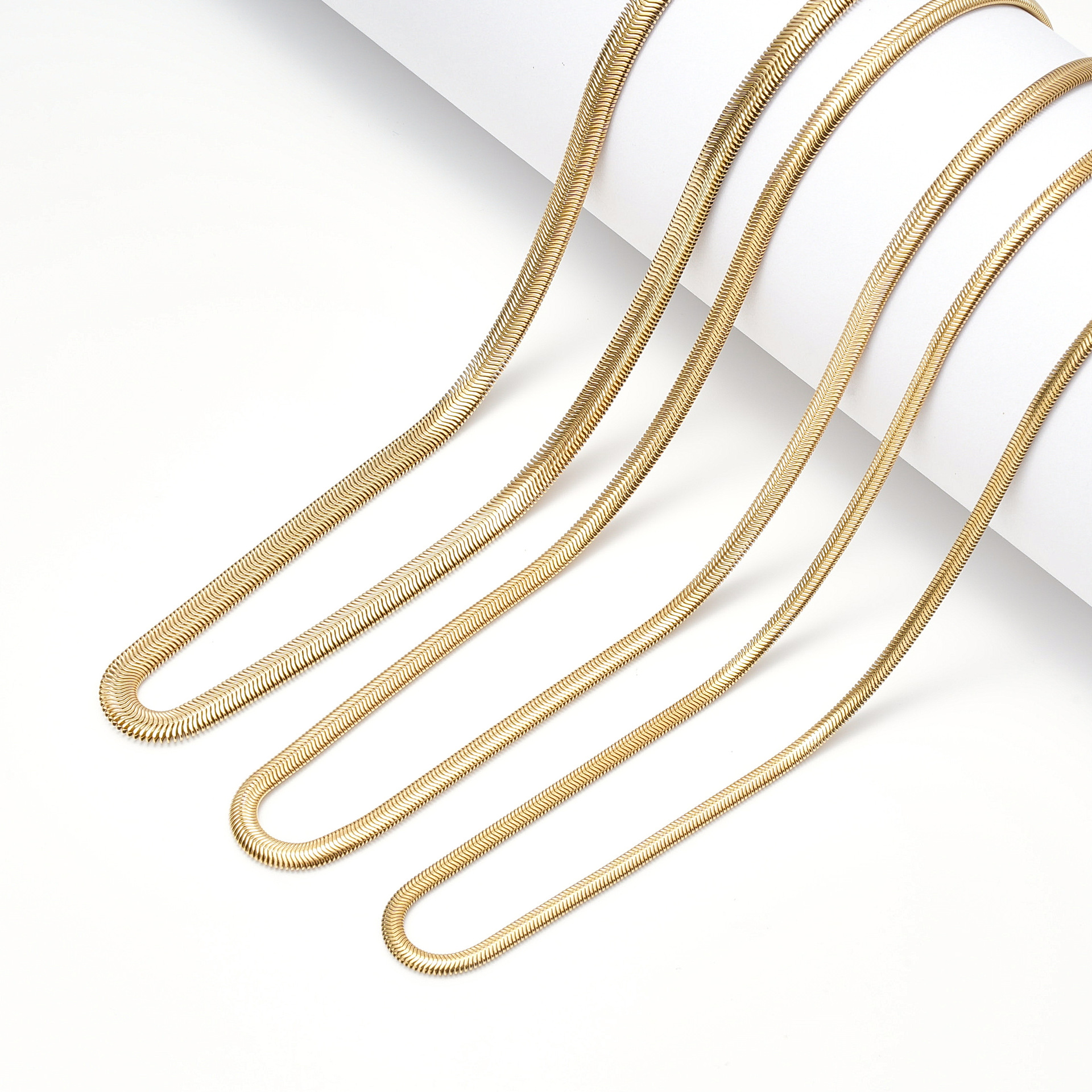 欧美热销男士压扁机织链 钛钢项链 不锈钢链条 保色不过敏 厂家直销 跨境专供 扁蛇链