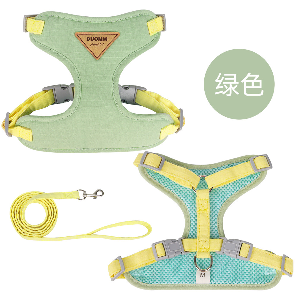 Dog leash, vest type pet leash, chest and back strap, anti-escape outdoor small dog teddy Bichon Frise dog leash Application Scenario
