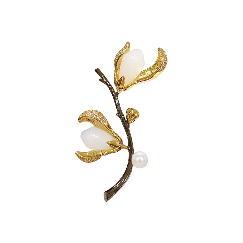 高级感设计玉兰花胸针高档女奢华气质别针西装大衣配饰品胸针细节图