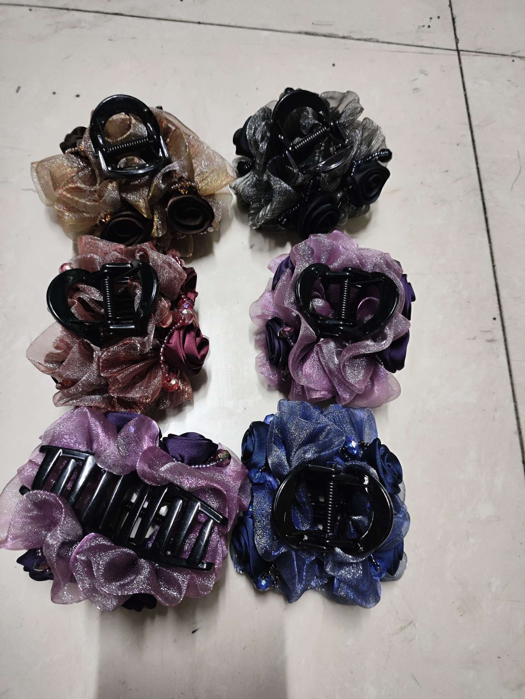 Hairpin headwear gripper details Picture
