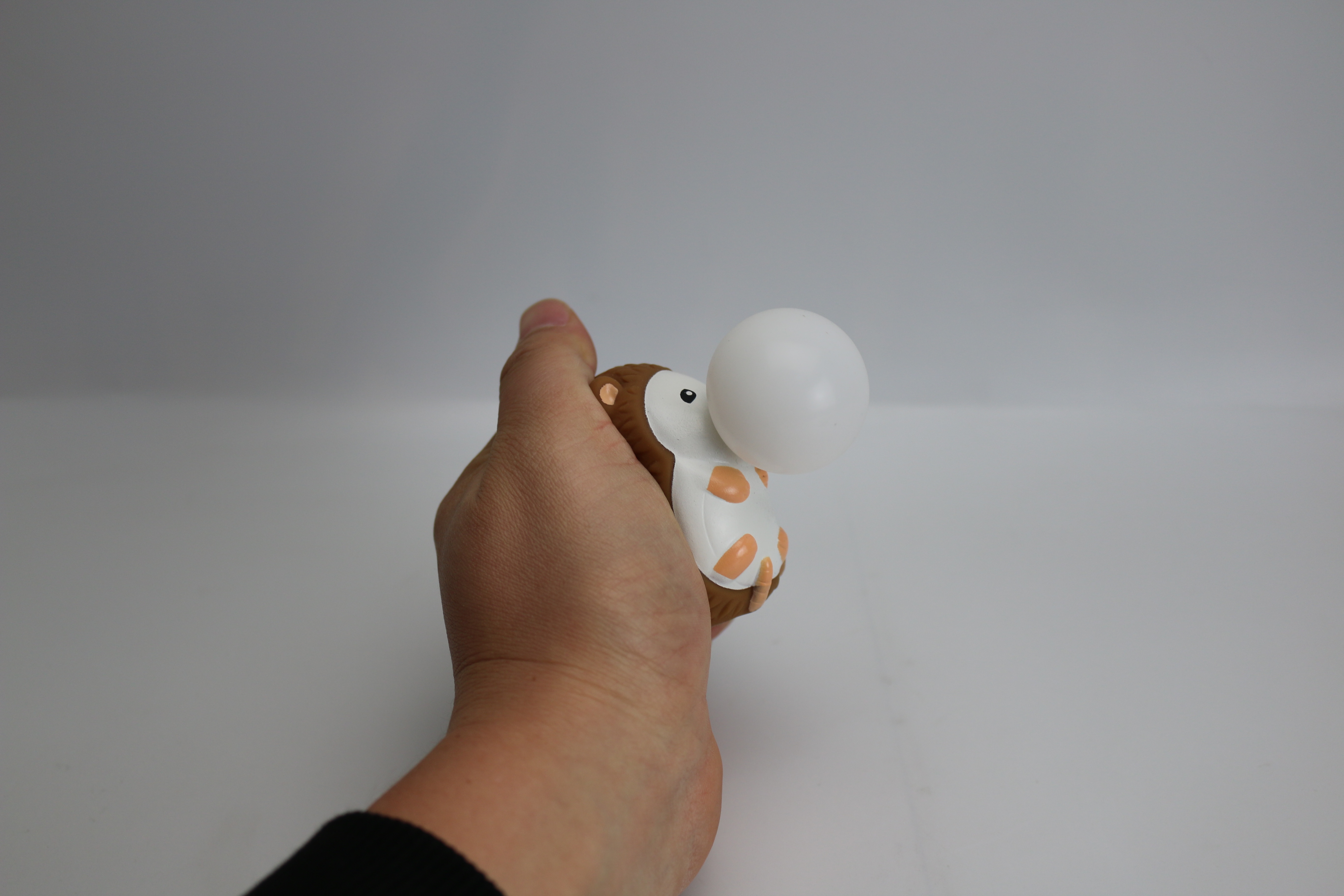 减压捏捏乐吐泡泡玩具白底实物图