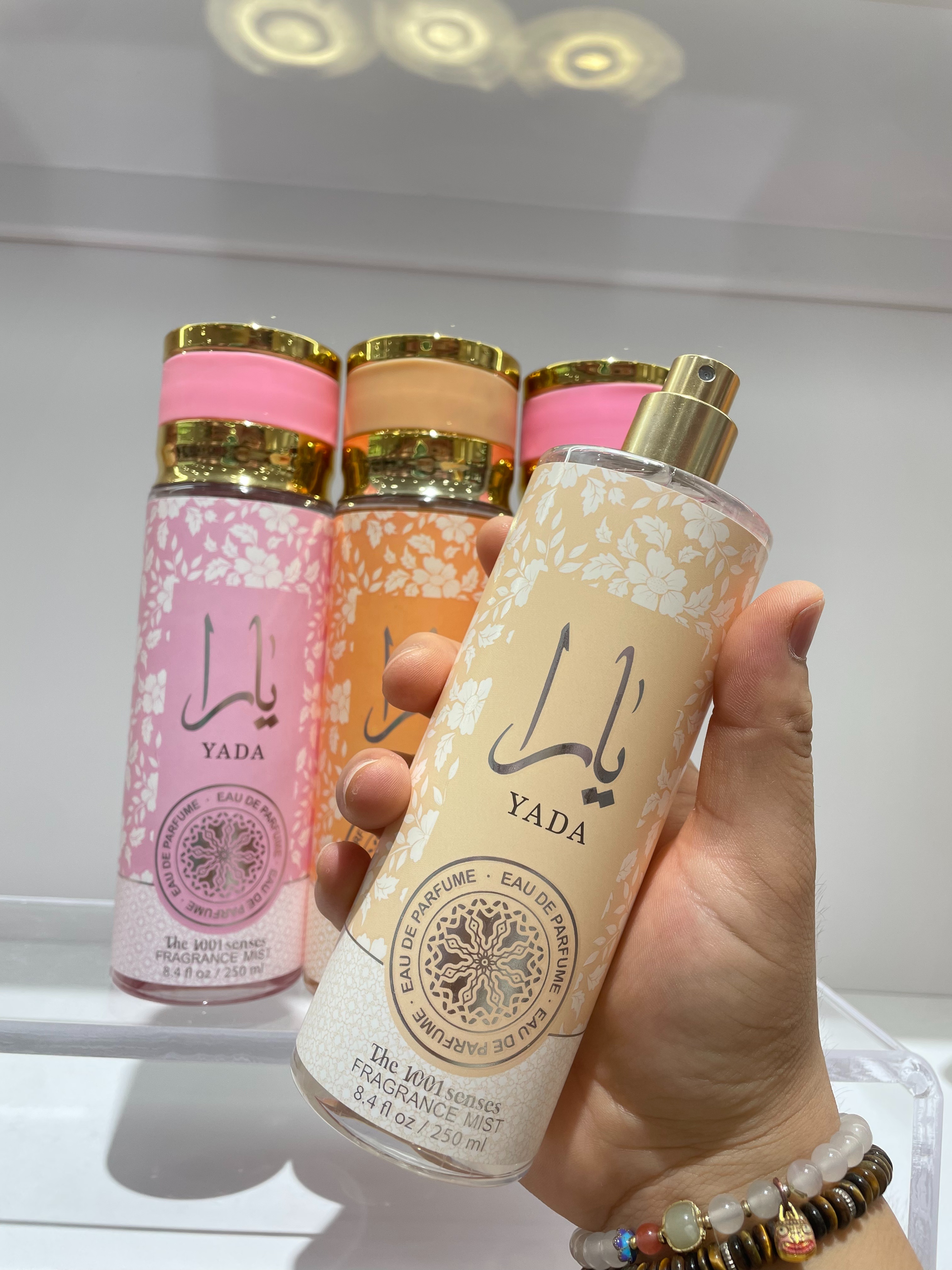 Cross-border bestseller EAU DE PARFUME 250ML/8.4fl oz Fragrance Mist Application Scenario