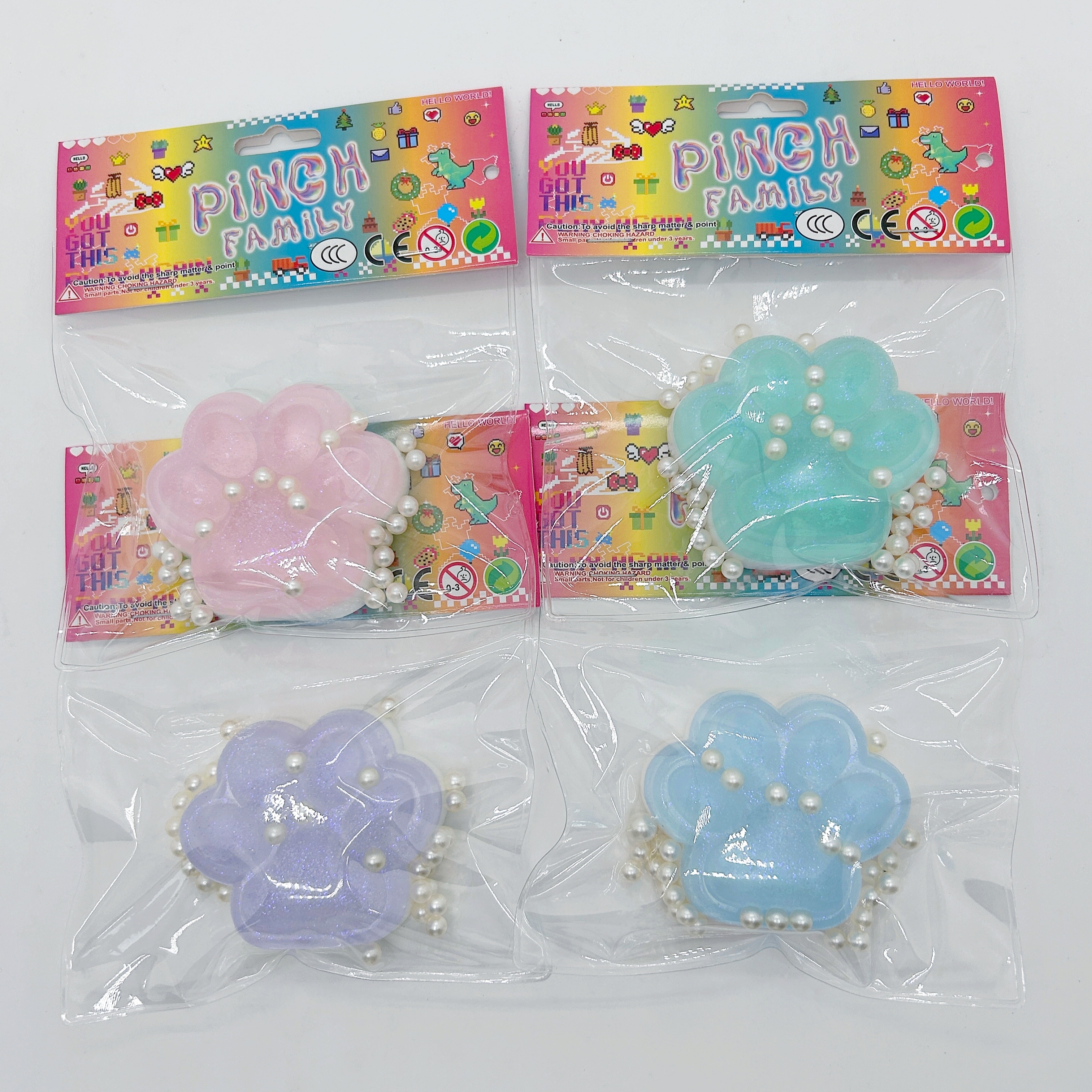 The new sea salt series of sea salt cat paw and pearl pinching fun toys are a cute and refreshing way to relieve stress and release emotions Application Scenario