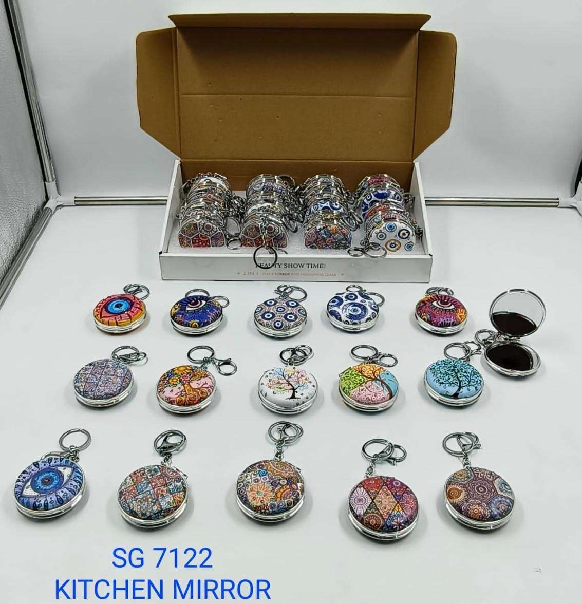 日用百货卫浴洗漱用品化妆镜台镜LED防碎镜子镜梳镜子多功能镜子整理用品卡通迷你化妆镜迷你化妆镜可爱化妆镜详情图11