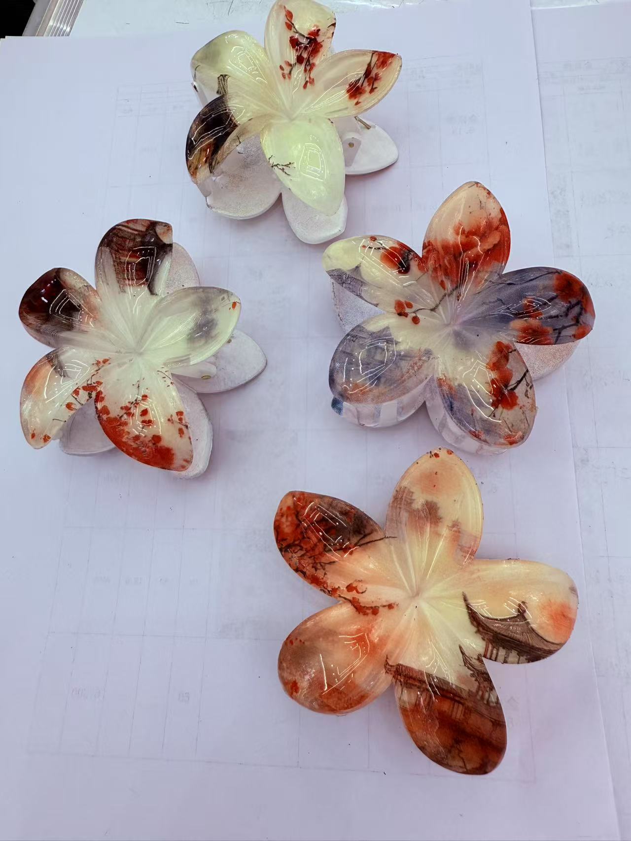 Acetic acid scratch-clip headwear and hair accessories: simple and fashionable, stylish, versatile, scratch-clip for women Specification image