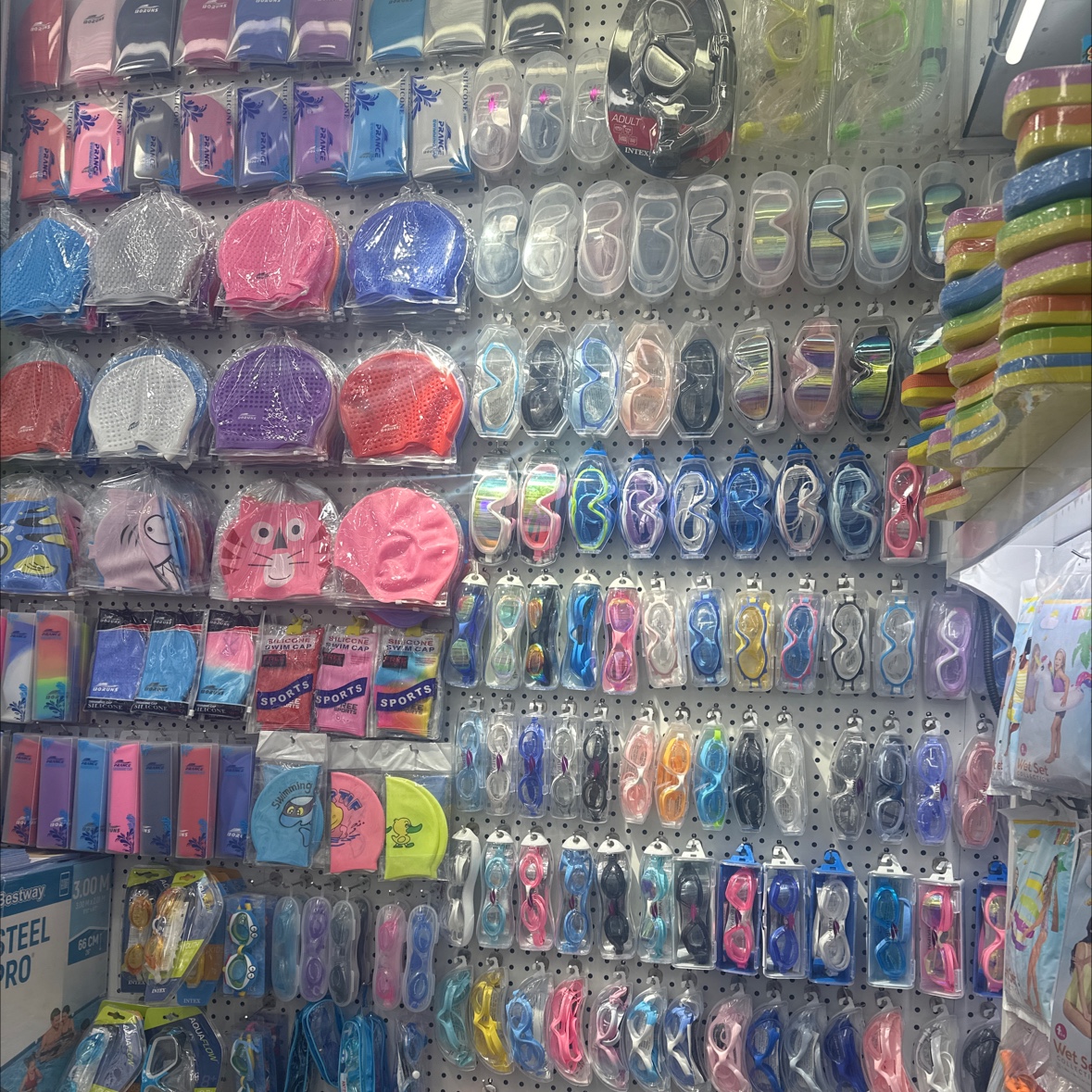 Warship plastic swimming industry describe pic - 2