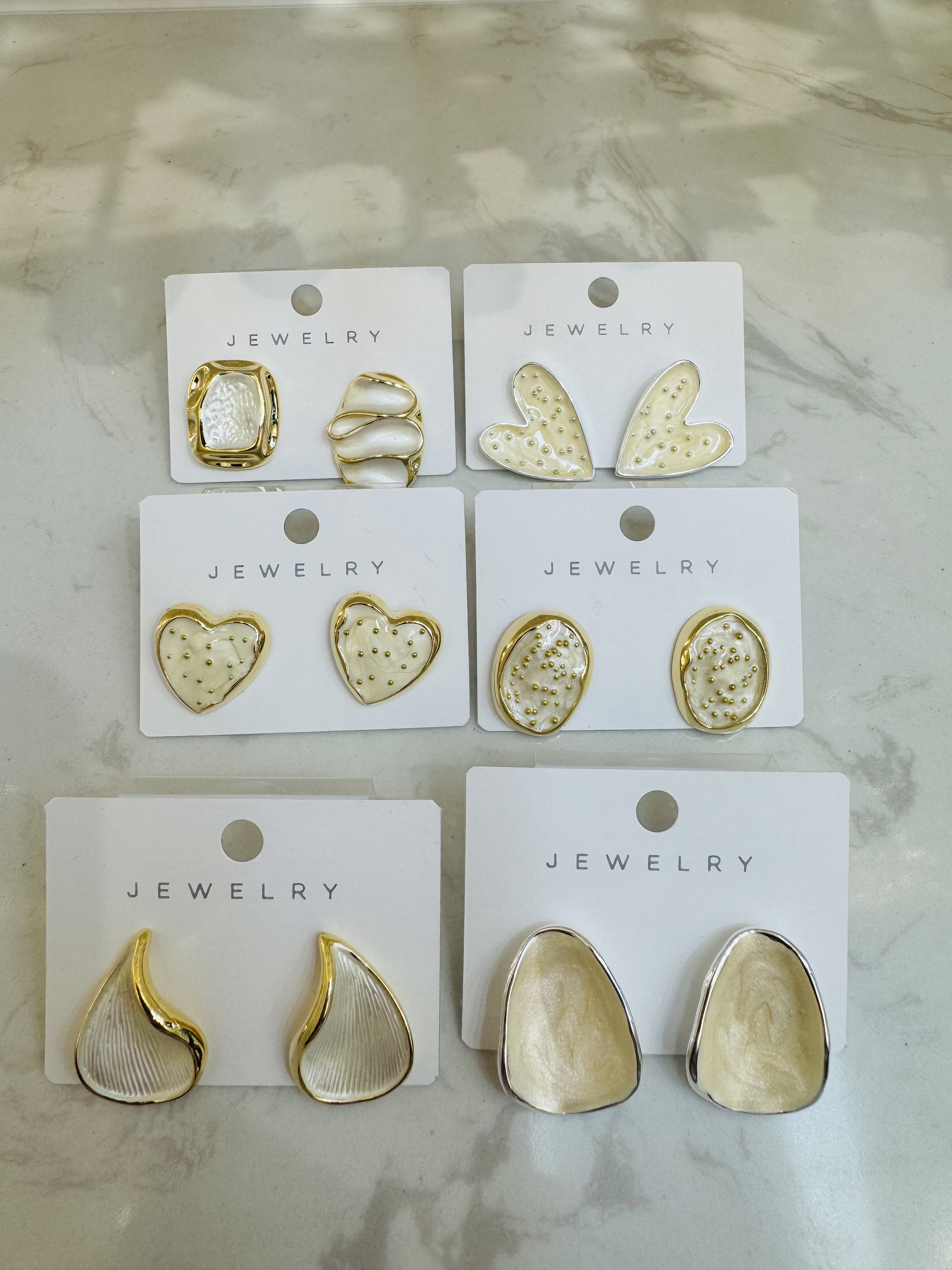 饰品/耳环/耳饰/烧焊锆石耳环/亚克力耳环产品图