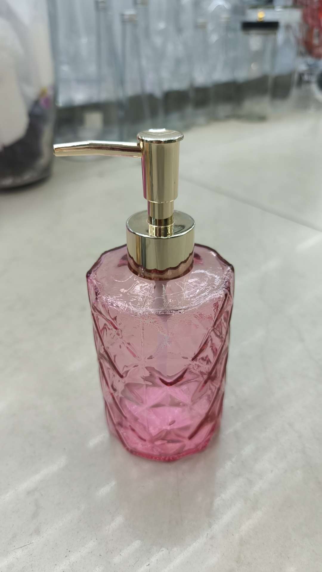 Glassware, daily necessities, toiletries, hand sanitizer bottles, glass bottles, daily cleaning products Item Picture