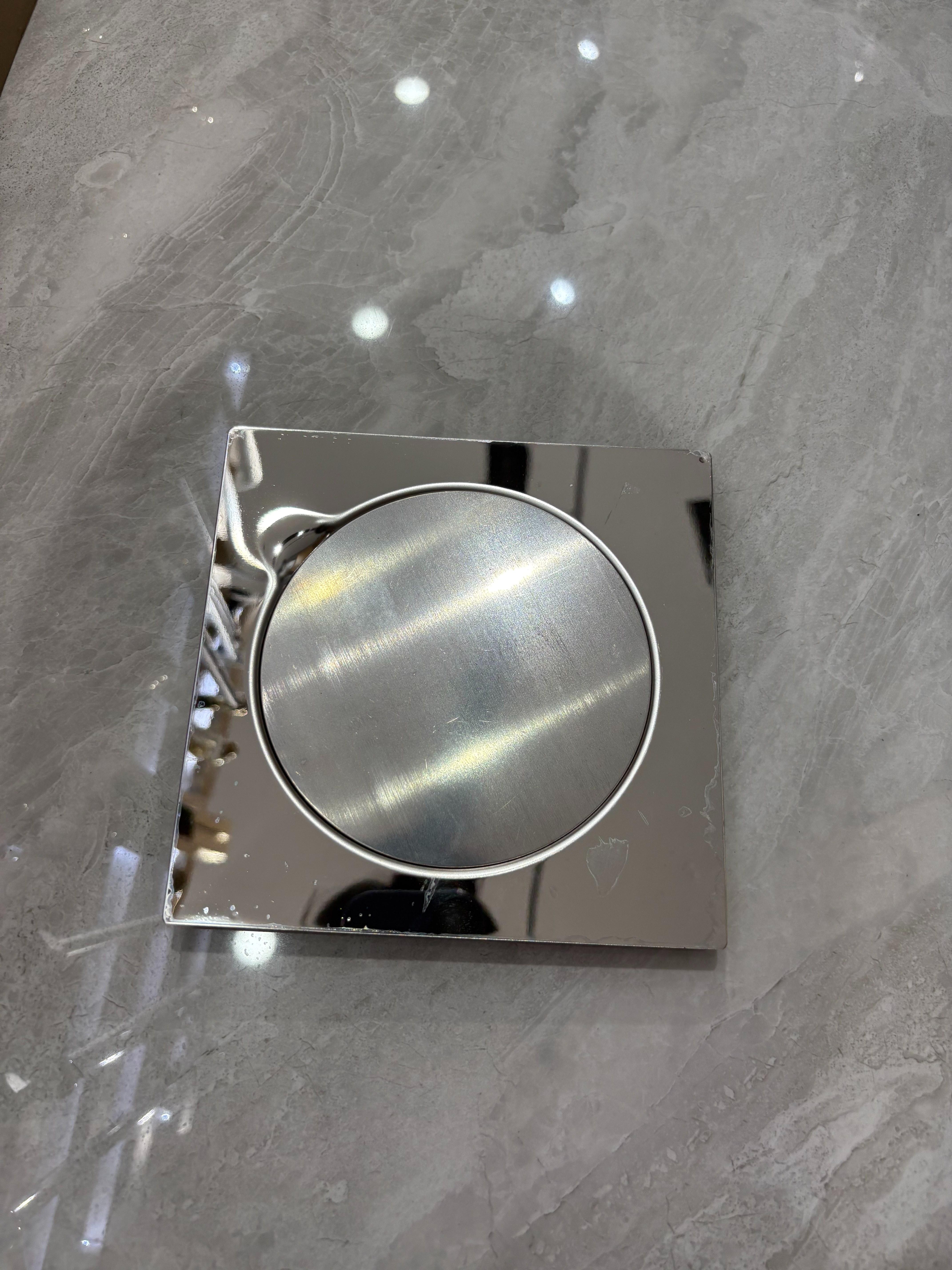 Stainless steel floor drain without holes, toilet deodorizing and anti-odor sealing cover plate, anti-backflow odor device for bathroom sewer, floor drain