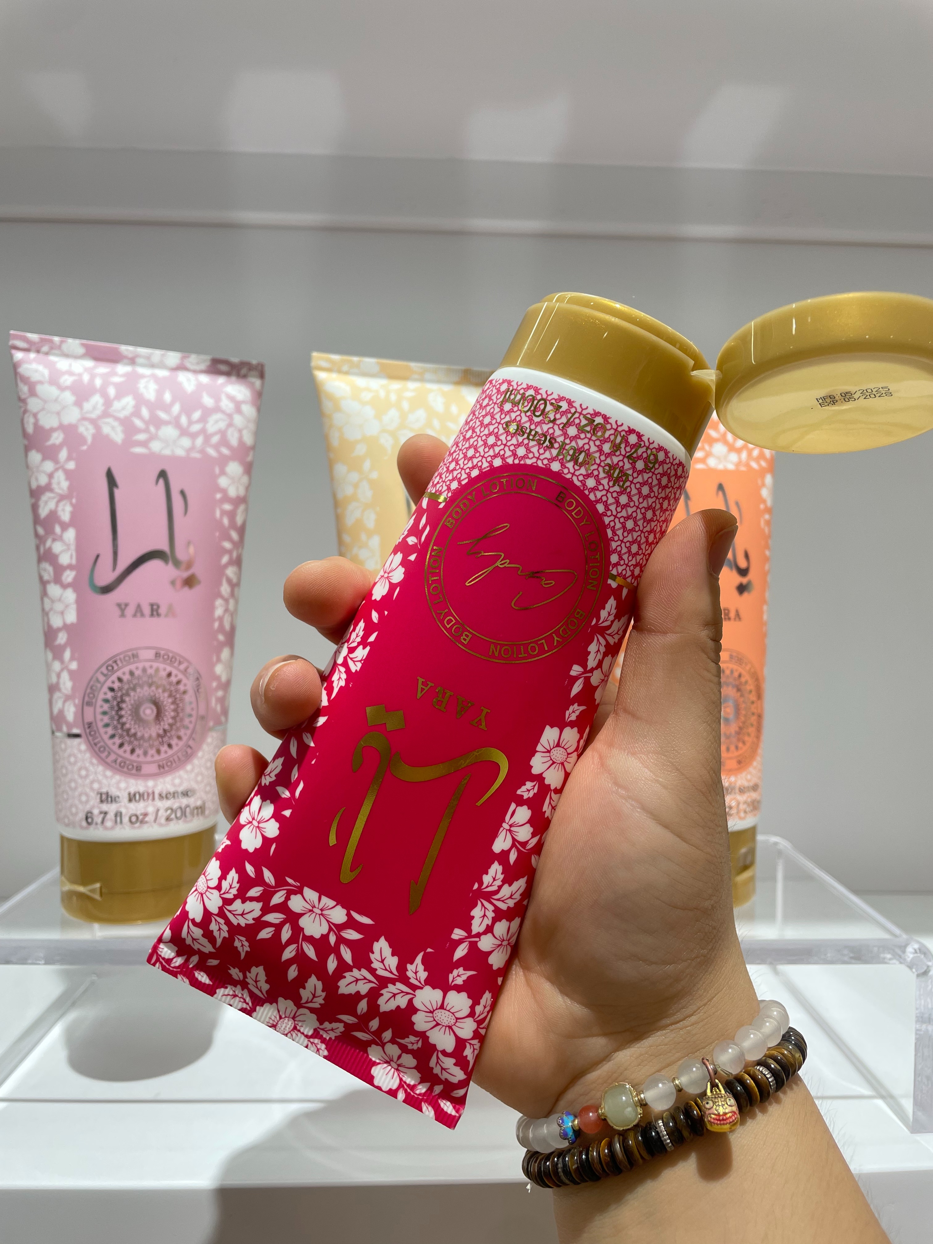 Floral BODY LOTION cross-border bestseller NEW factory store direct sales Moisturizing and hydrating Deep Moisturizing base 200ML body lotion body LOTION