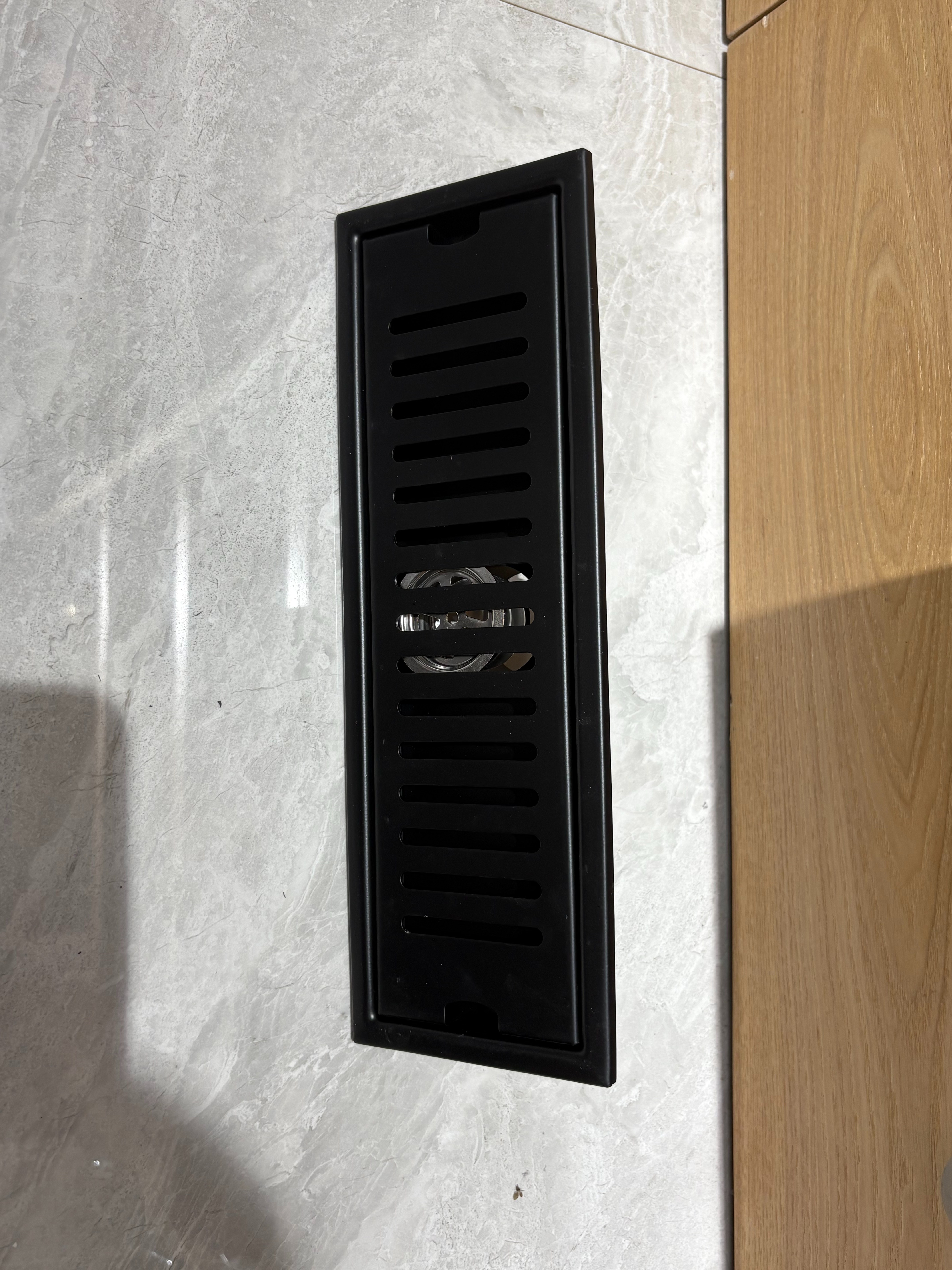 304 stainless steel floor drain, balcony floor drain, hardware, anti-odor, anti-backflow, anti-insect, bathroom floor drain Application Scenario