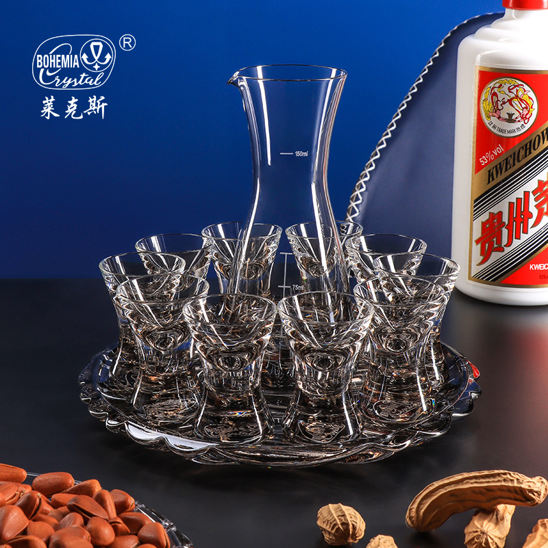 捷克进口高档一口杯酒具酒盅套装二两刻度分酒器中式水晶白酒杯