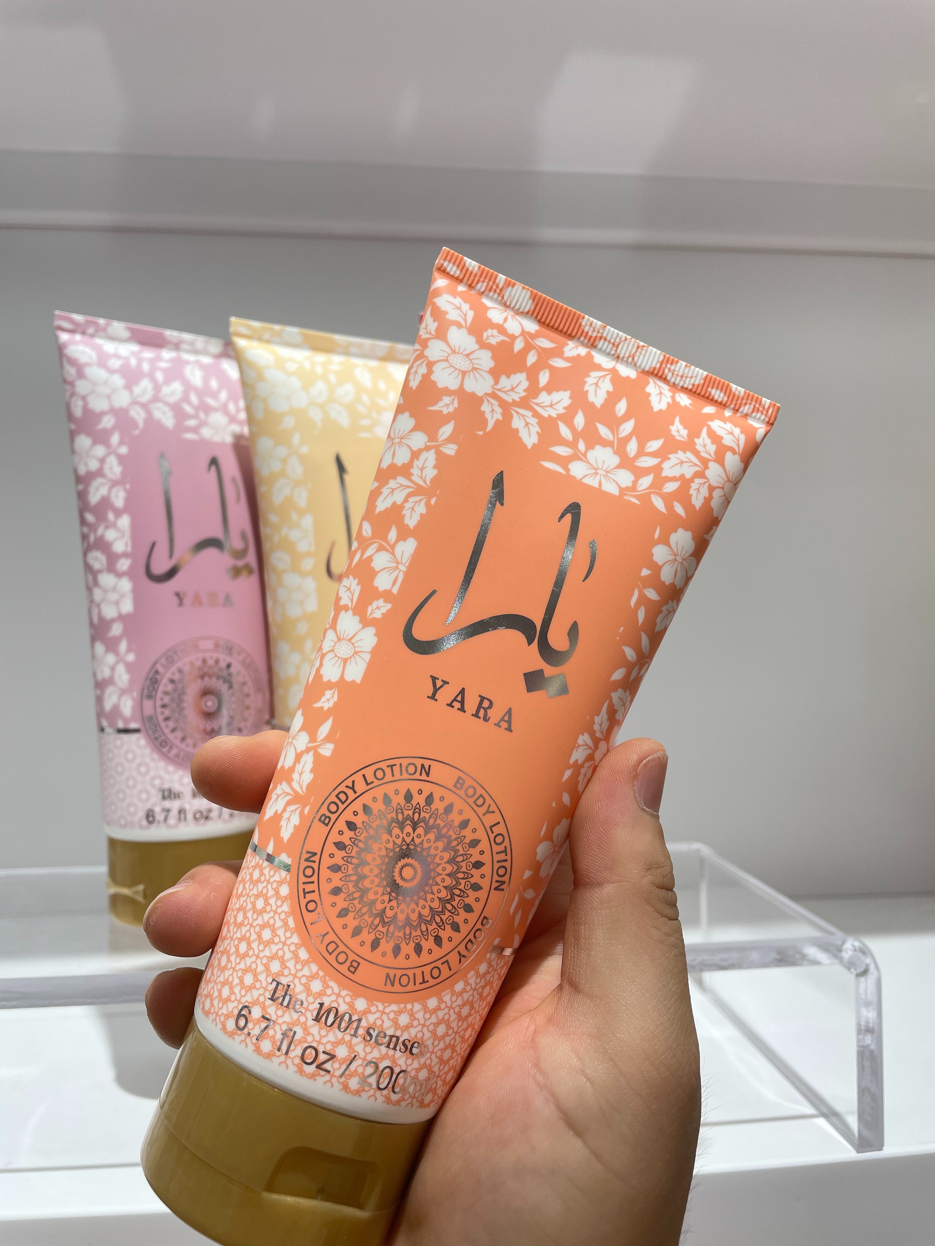 花香身体乳 工厂店铺直销 跨境热销 NEW   滋润保湿 深润肌底  200ML 身体乳 BODY  LOTION