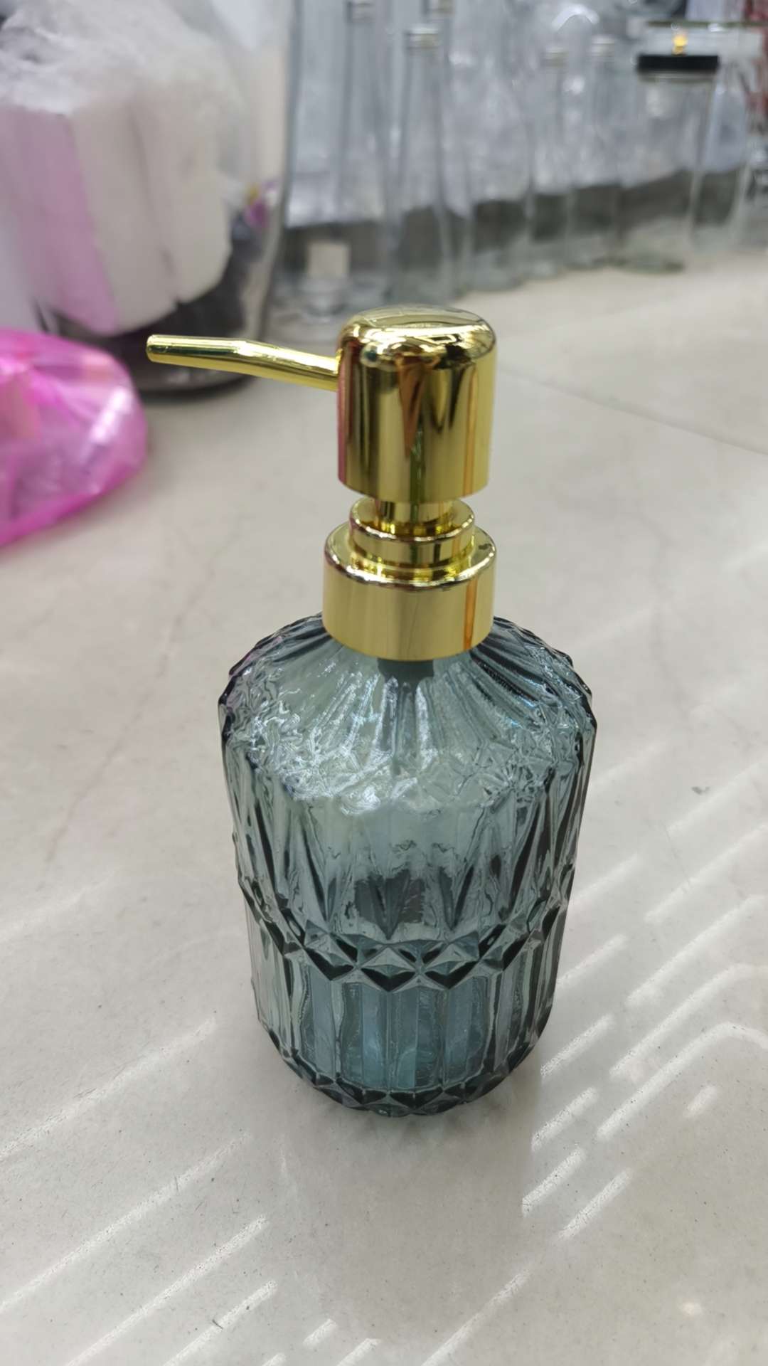 Glassware, daily necessities, toiletries, hand sanitizer bottles, glass bottles, daily cleaning products Application Scenario